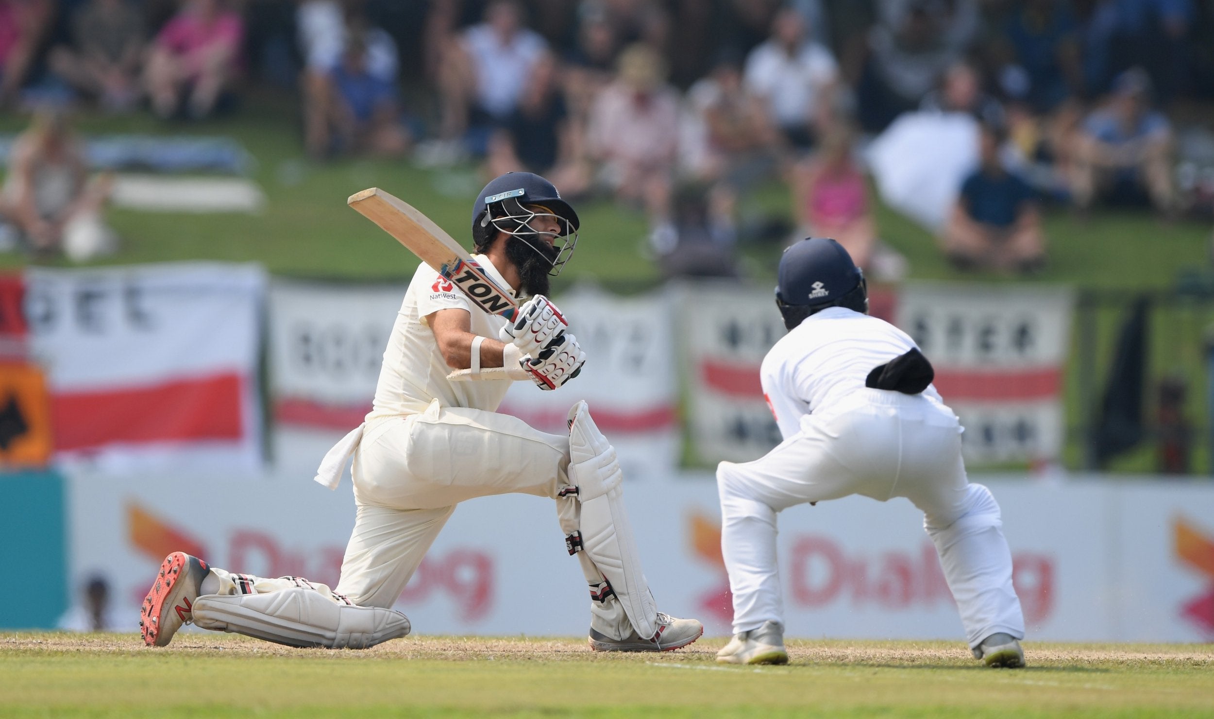 Moeen Ali hits a six off his second delivery