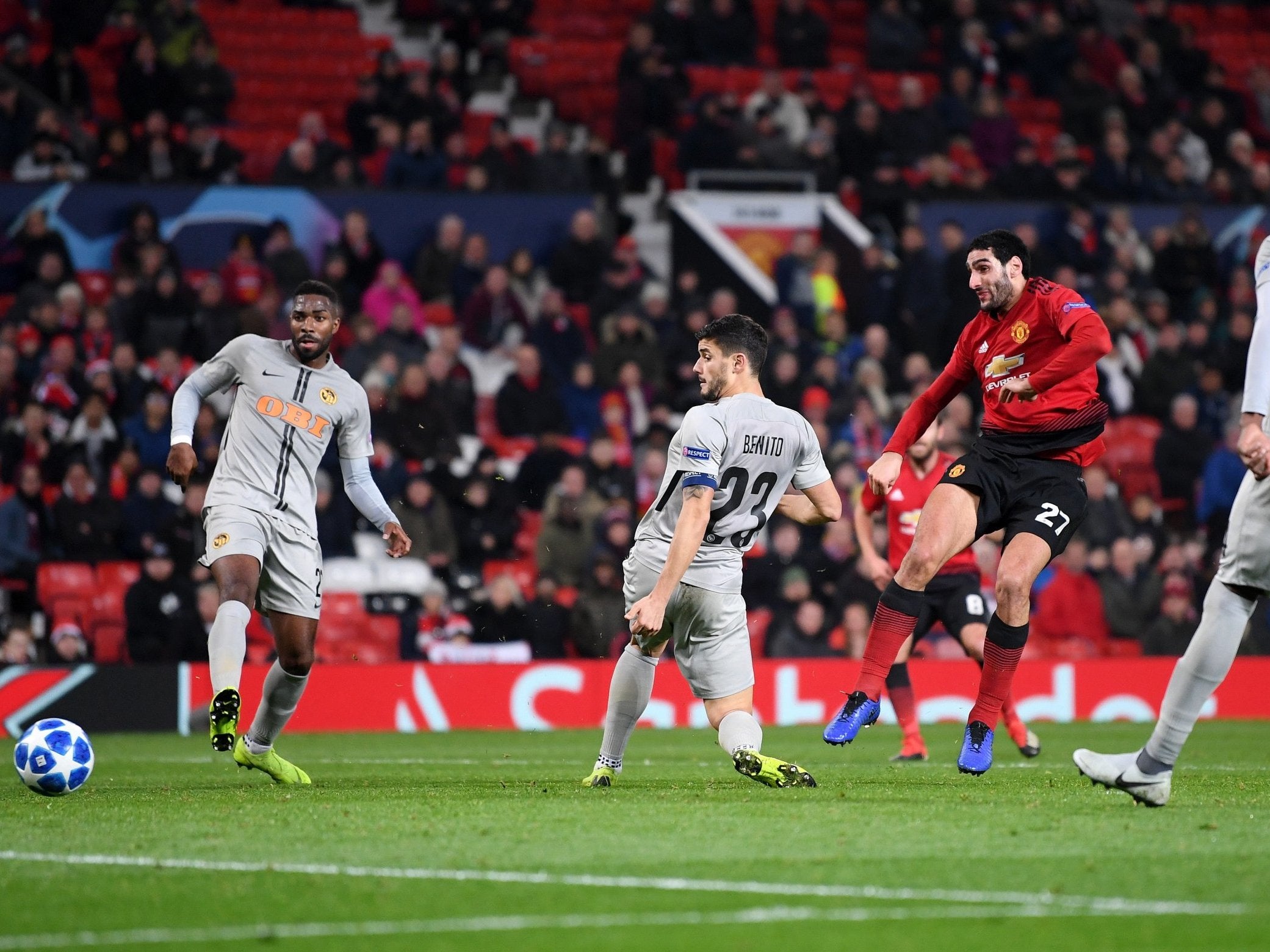 Fellaini's late goal ended Valencia's hopes