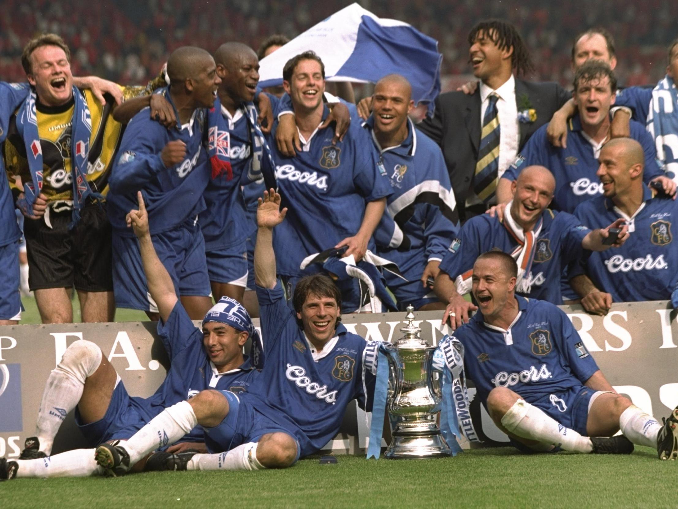 Chelsea celebrate their win over Middlesbrough in the FA Cup Final (Getty Images)