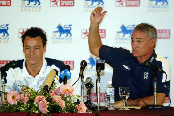 Claudio Ranieri with John Terry in 2003