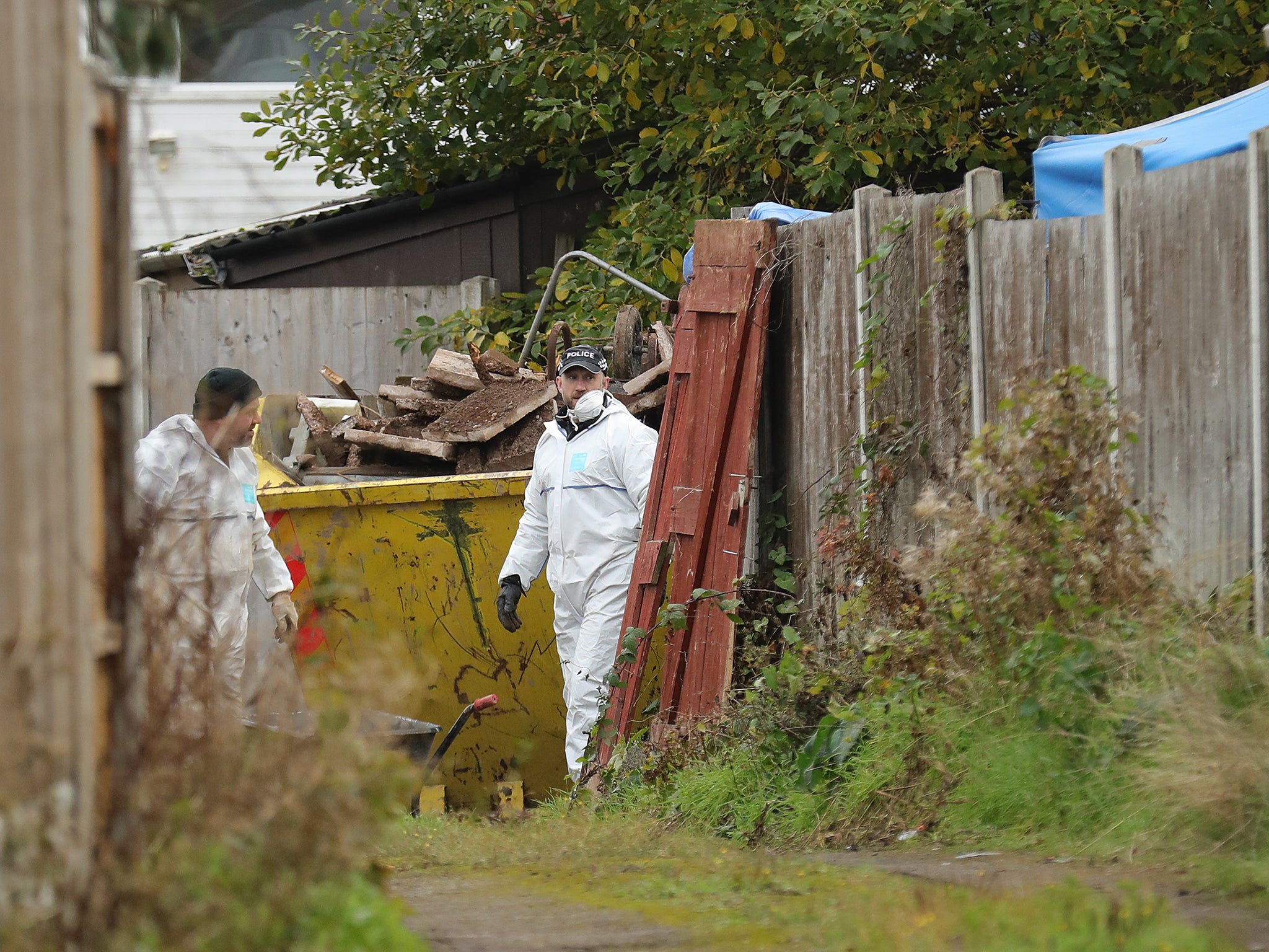 Police have been digging up a garden in Sutton Coldfield – which once belonged to the mother of the chief suspect in the Lamplugh case – in the search for a body