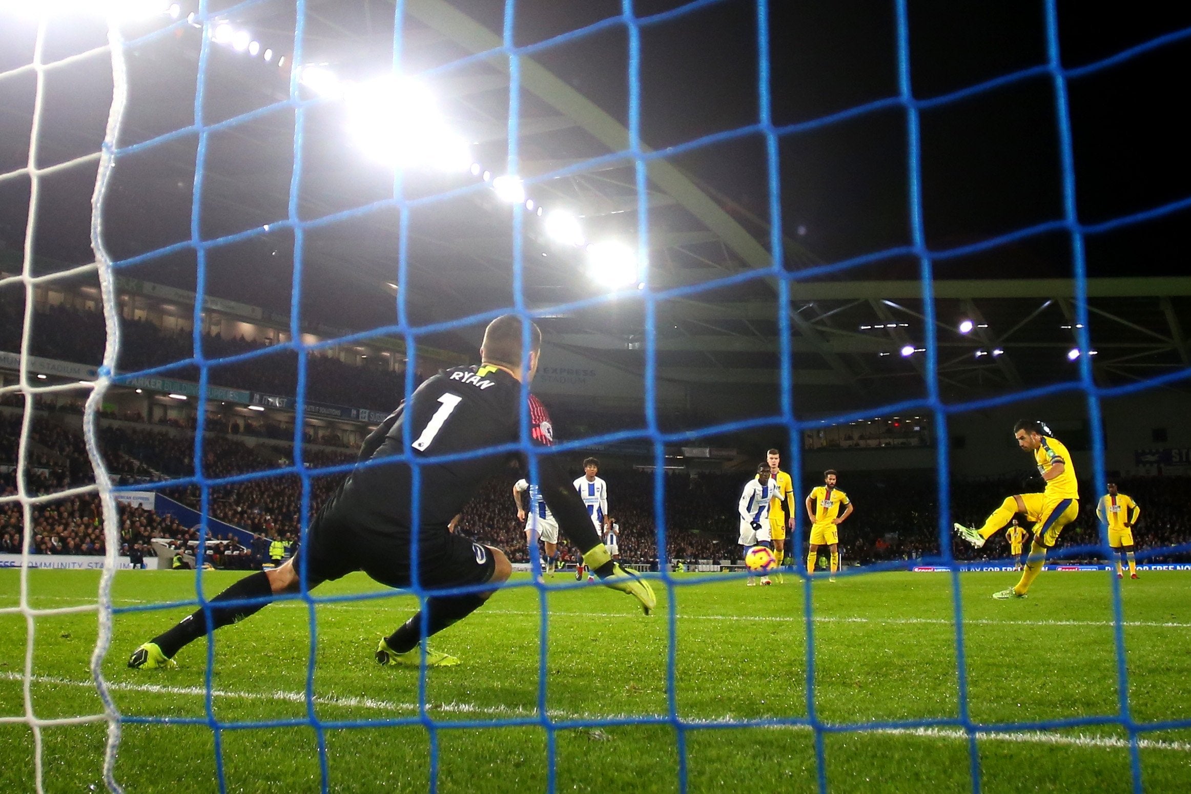 Luka Milivojevic scored a late consolation goal for Crystal Palace