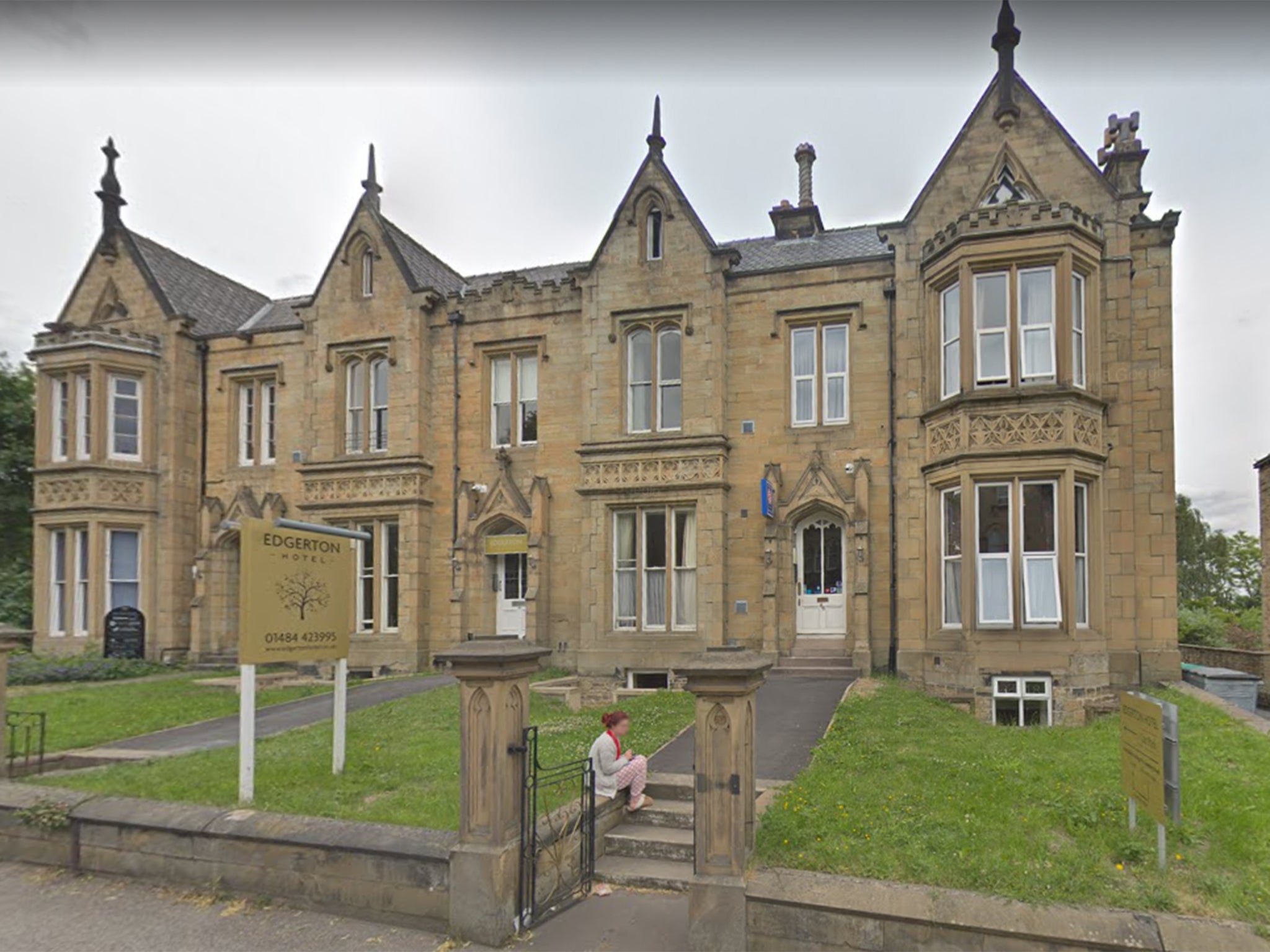 Edgerton Hotel on New Road, Huddersfield