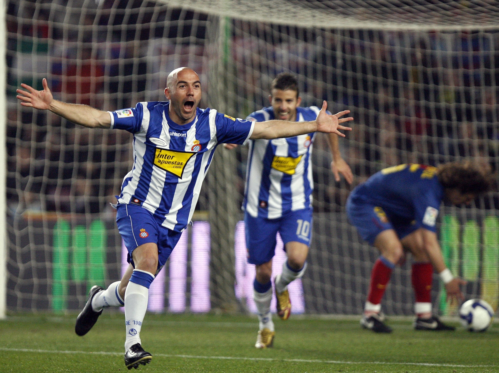 Ivan De La Pena celebrates Espanyol's famous victory