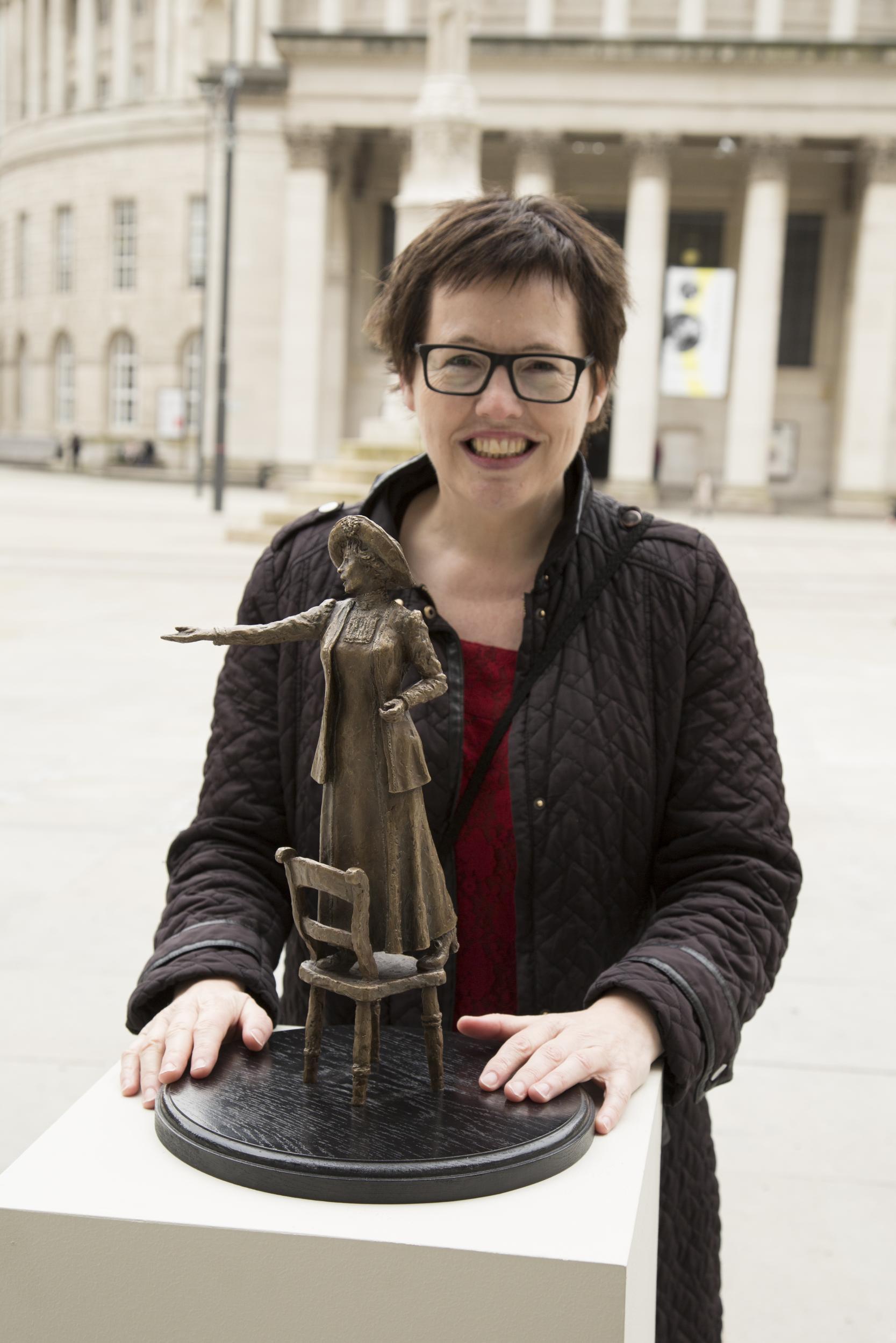 Sculptor Hazel Reeves pictured with her design for the statue.