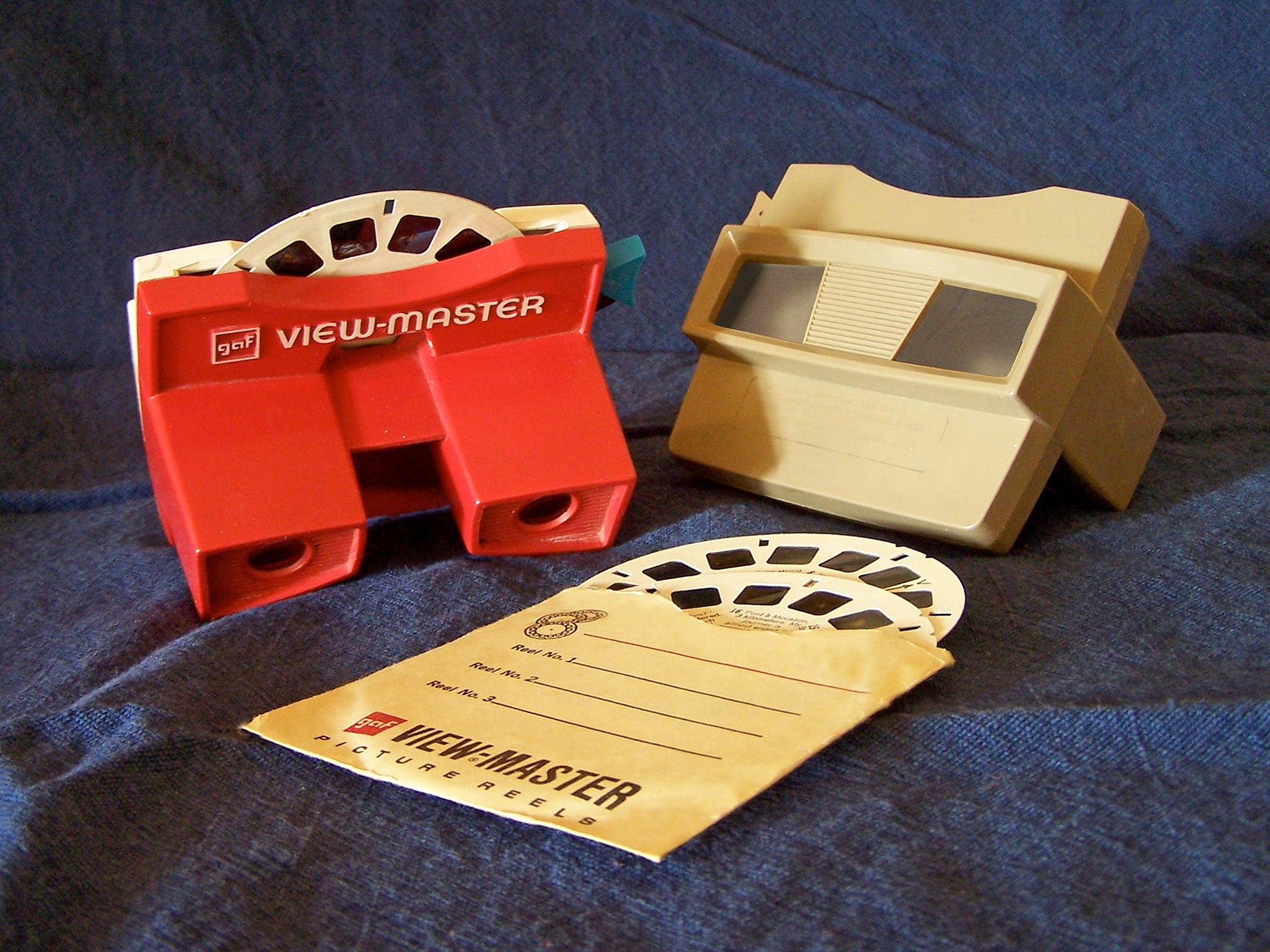 Harrison’s 1958 redesign transformed View-Master’s fortunes (Joeffrey Trimmingham/Smithsonian)