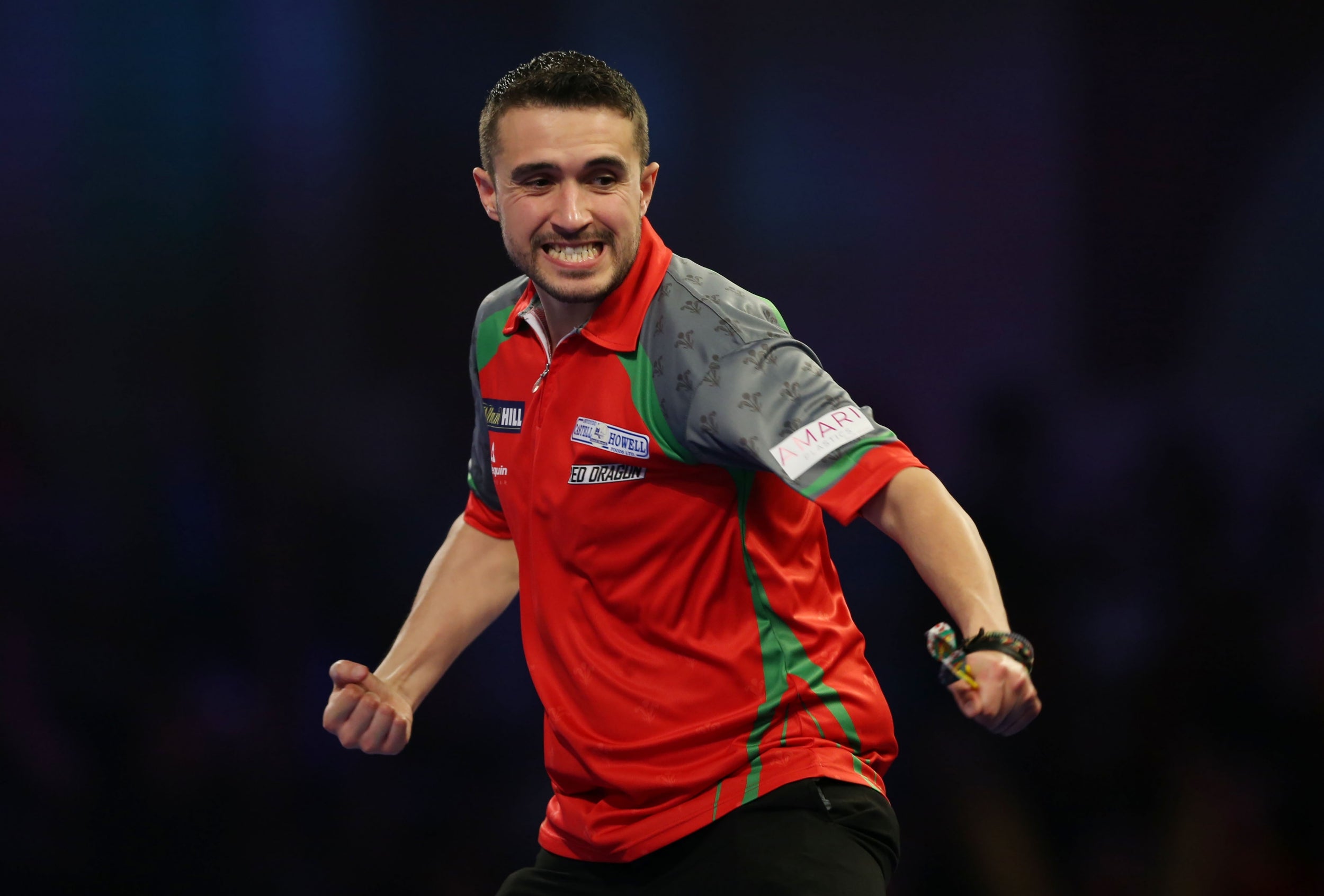 Jamie Lewis upset Daryl Gurney to reach the quarter-finals (Getty)