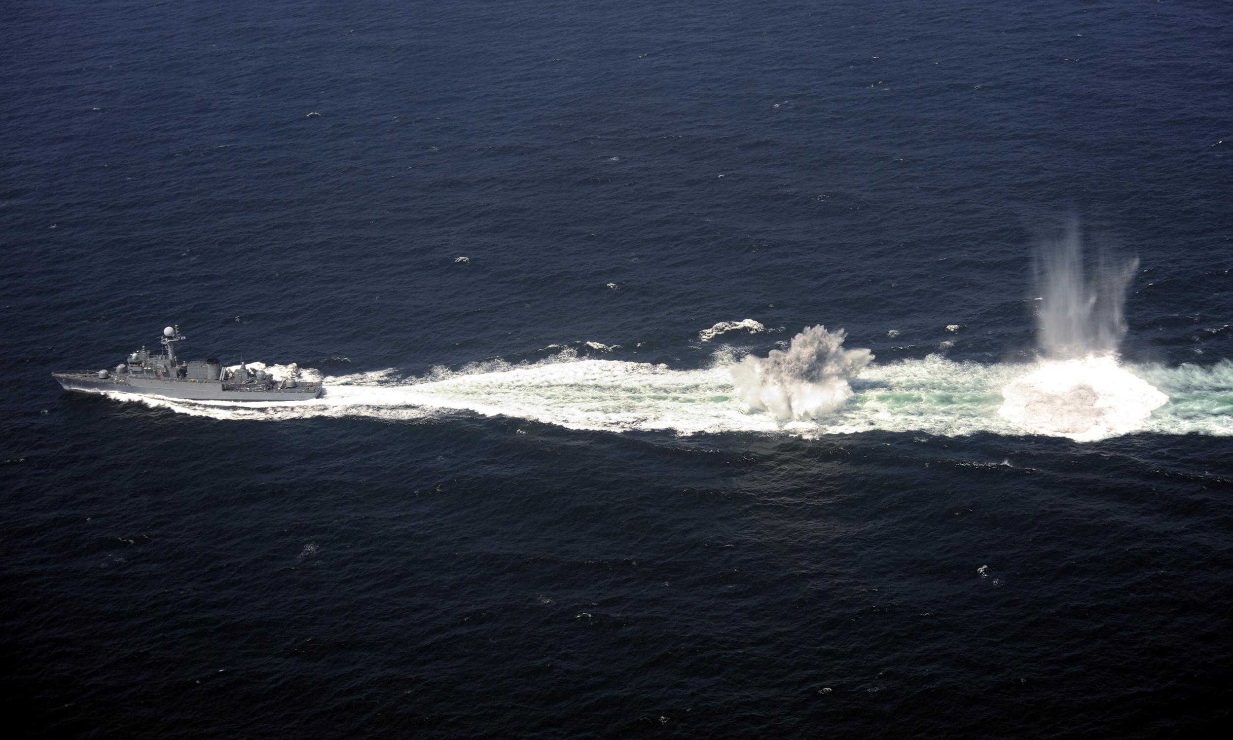 A South Korean destroyer: one of the country's warships detected a Japanese plane