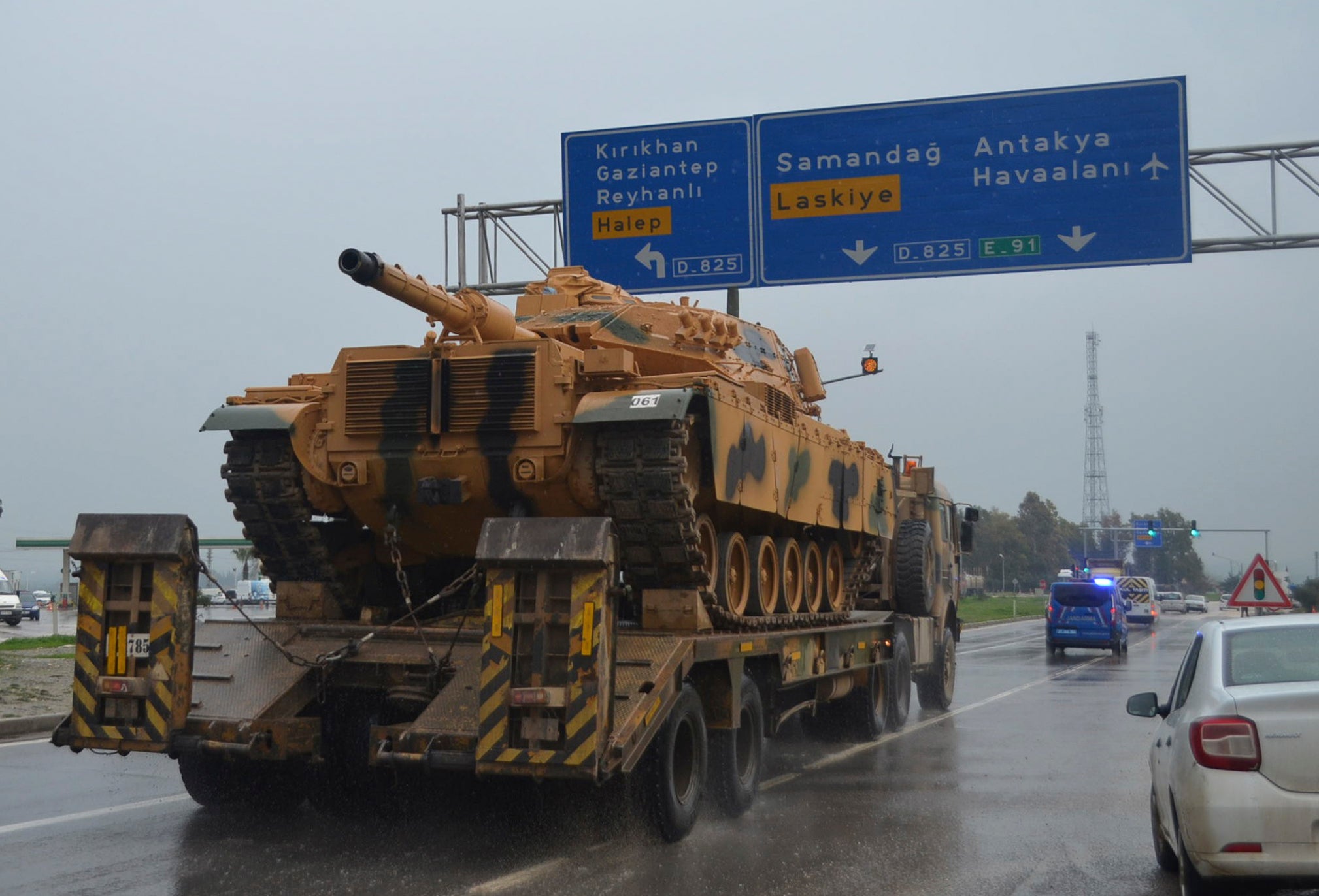 A Turkish tank transported near the border with Syria this month