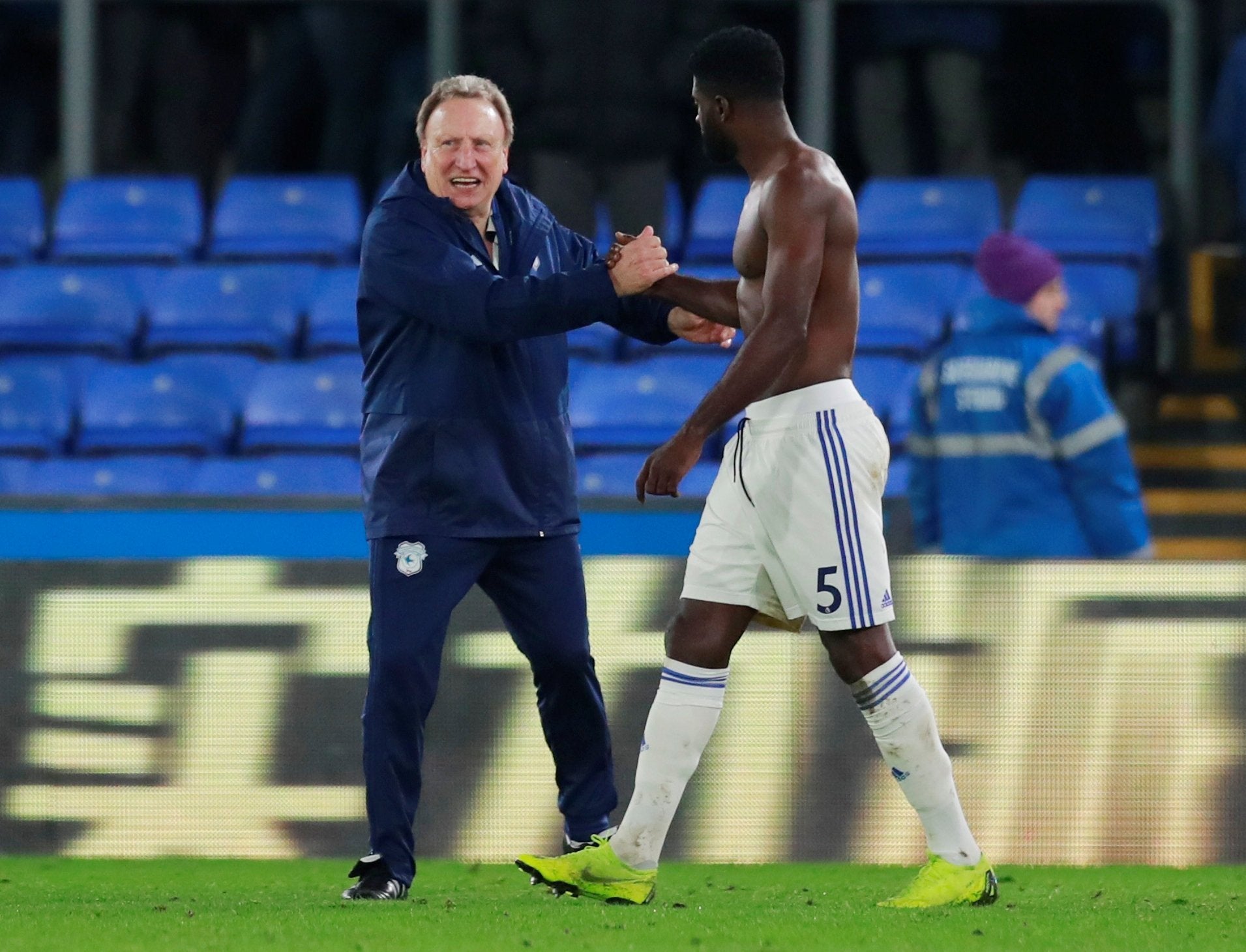 Neil Warnock’s Cardiff held off a late barrage from the Eagles