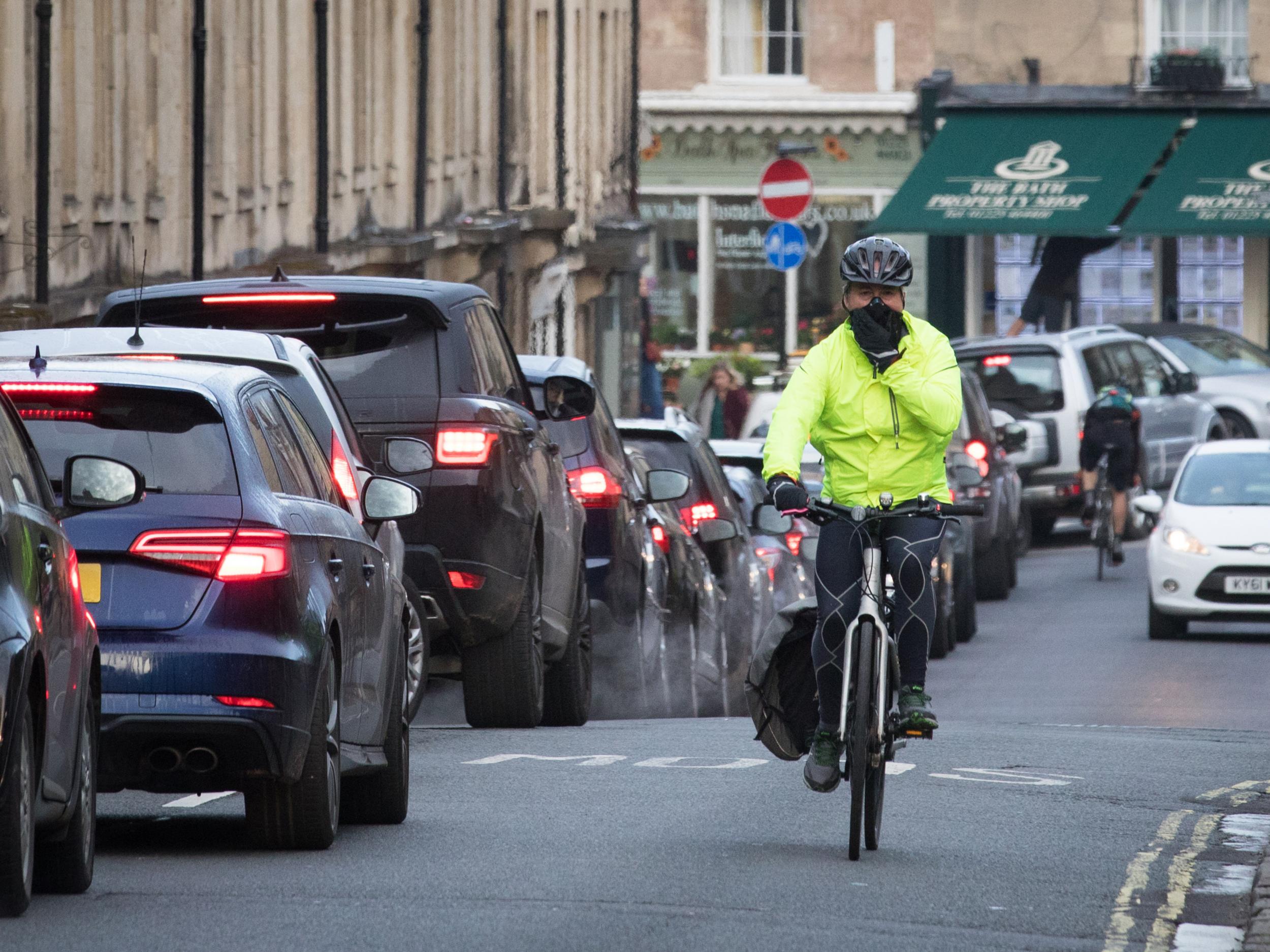 The study followed more than 163,000 individuals, who self-reported on their commute, for five years