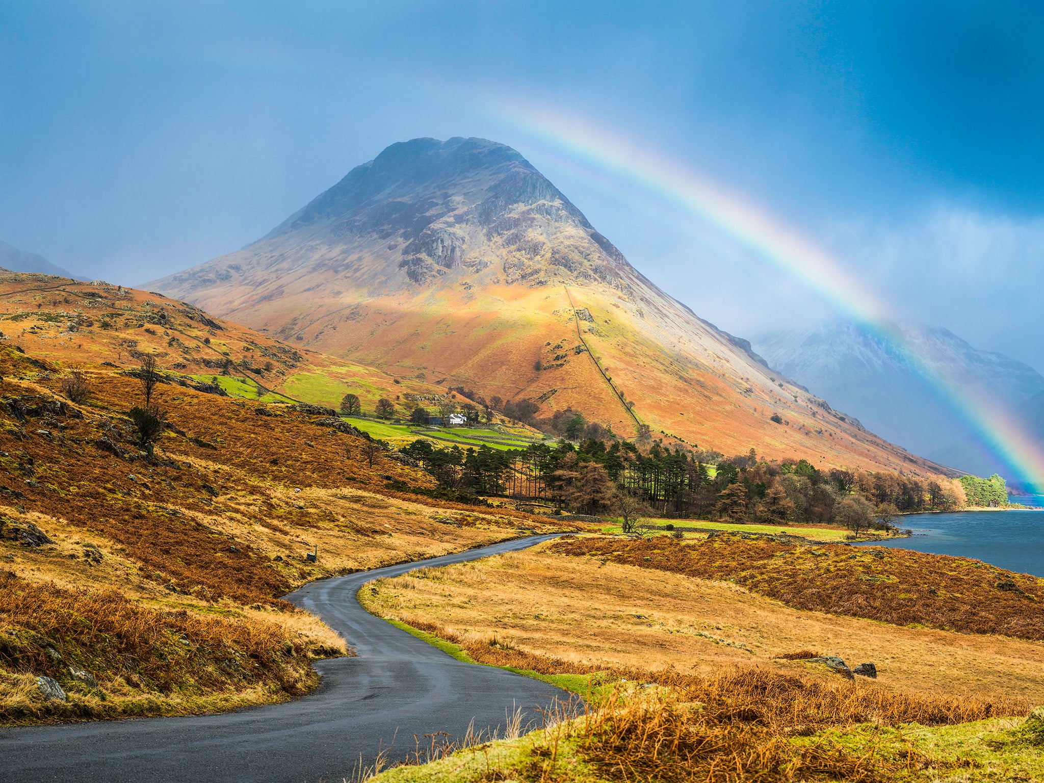 Our correspondent has never yet seen the summit of Scafell Pike – ‘the roof of England’