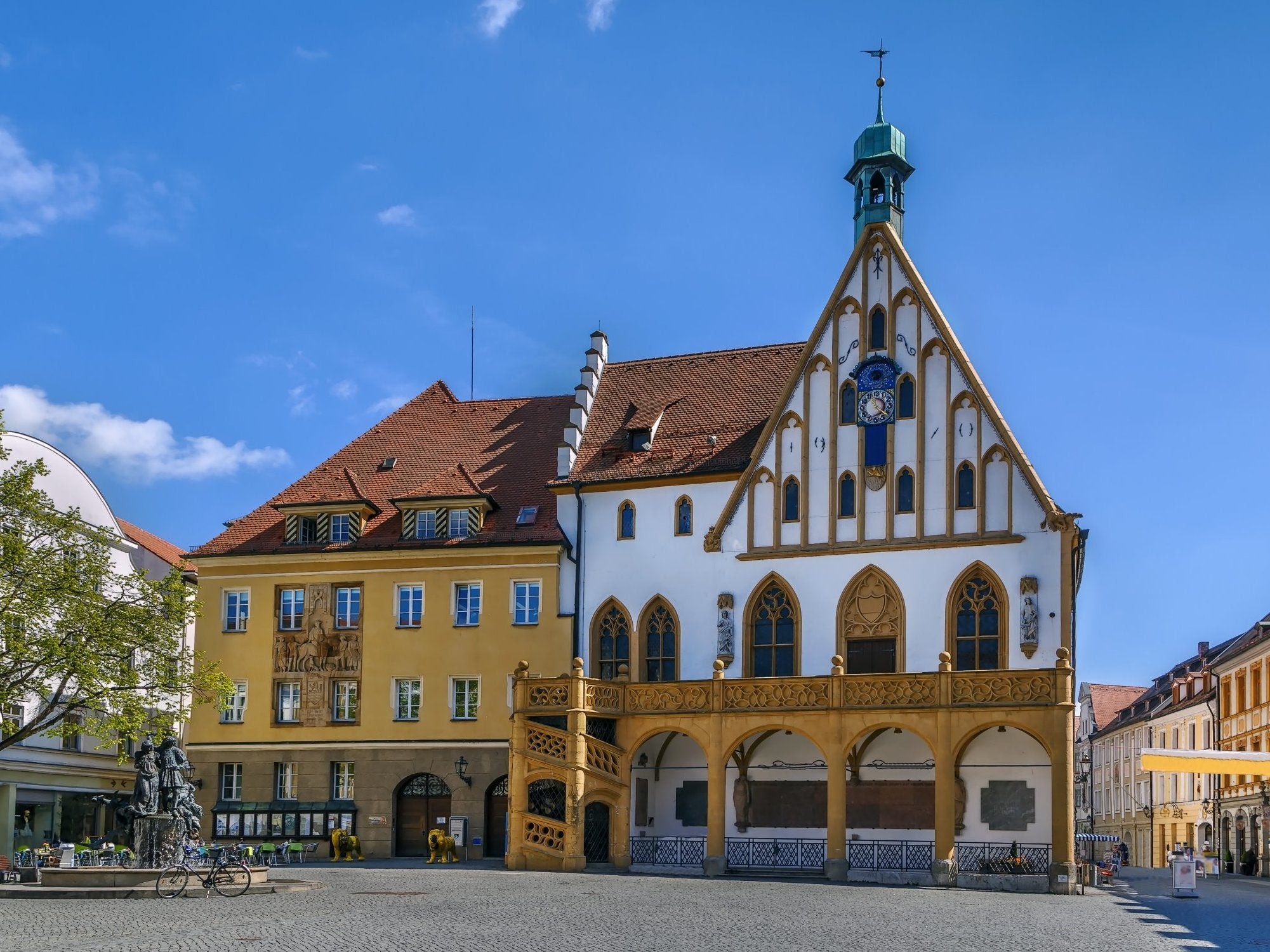 A neo-Nazi group has reportedly sent vigilantes to patrol the town of Amberg