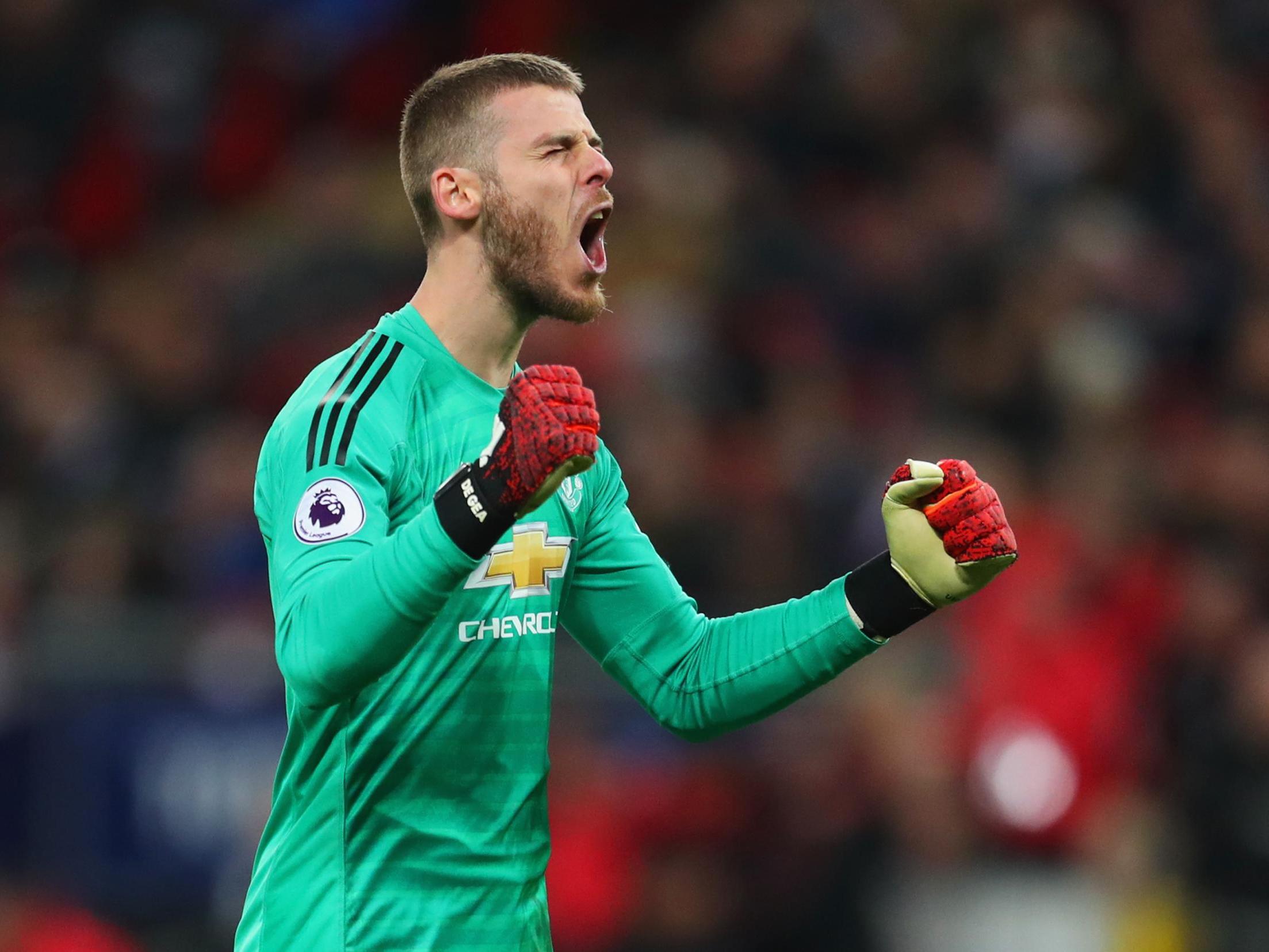 David de Gea celebrates closing out the win at Wembley Stadium