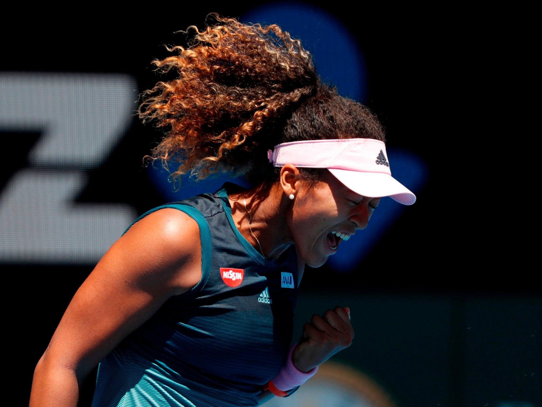 Naomi Osaka beat Su-Wei Hsieh to reach the Australian Open fourth round