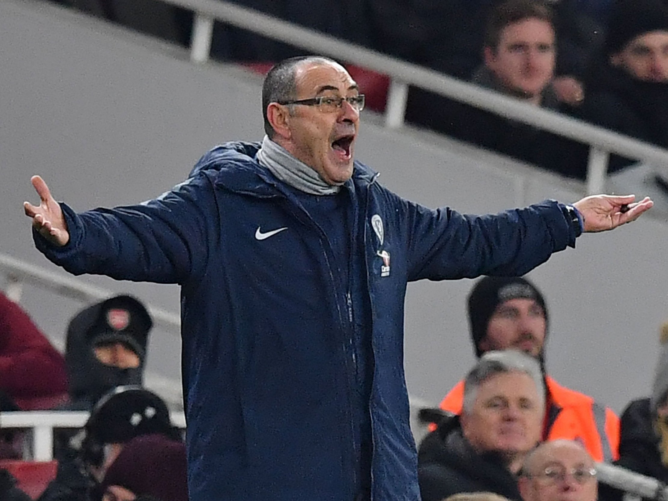 Maurizio Sarri has the full backing of the Chelsea squad, says David Luiz