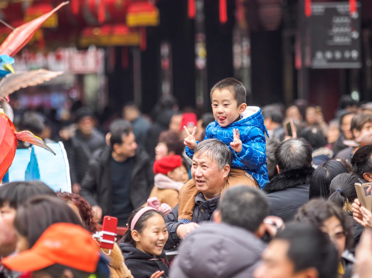 Restaurants fill fast as thousands descend on the city for new year (Getty)