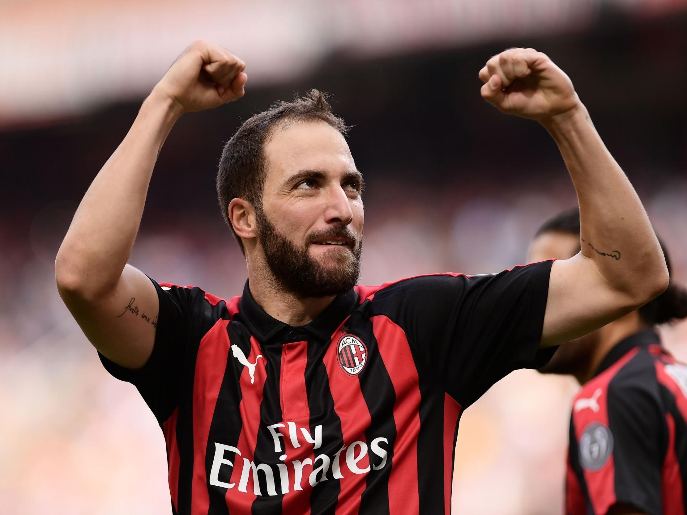 Chelsea have been interested in Gonzalo Higuain for some time (AFP/Getty)