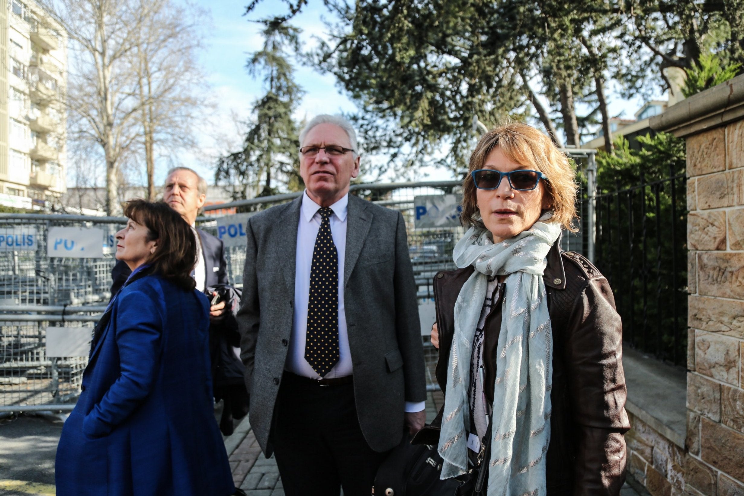 Agnes Callamard (right), UN special rapporteur on executions, stands in front of the Saudi consulate in Istanbul