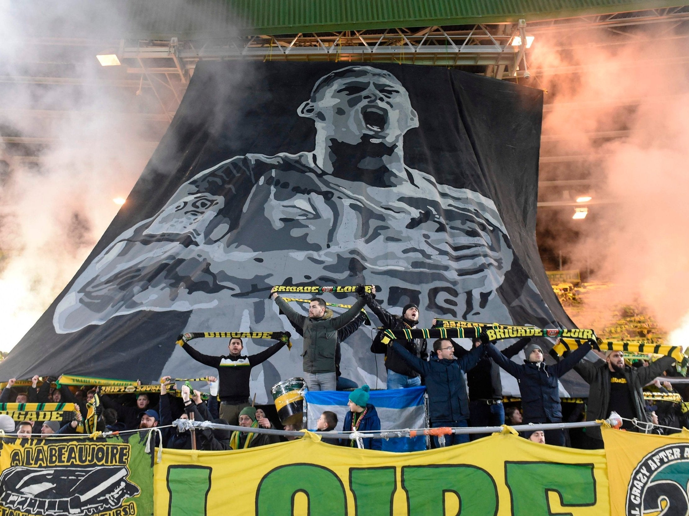 Nantes fans pay tribute to Emiliano Sala (AFP/Getty )