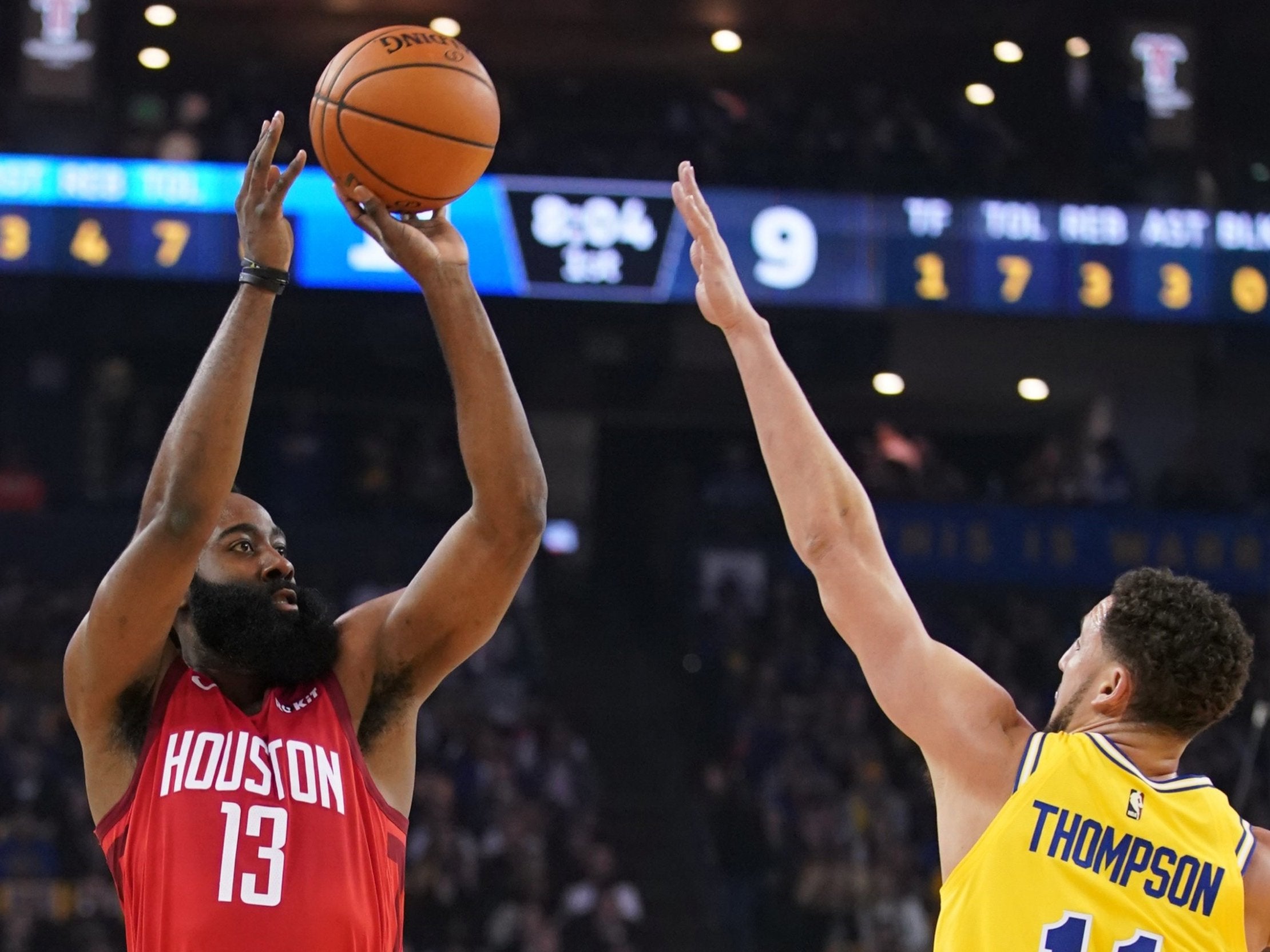 James Harden shoots over Klay Thompson (USA TODAY )