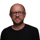 Head shot of Ross McKinnon