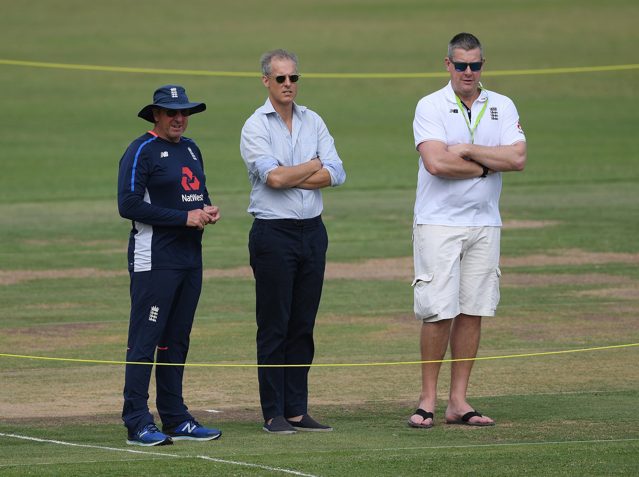 New Director of Cricket, Ashley Giles (R)