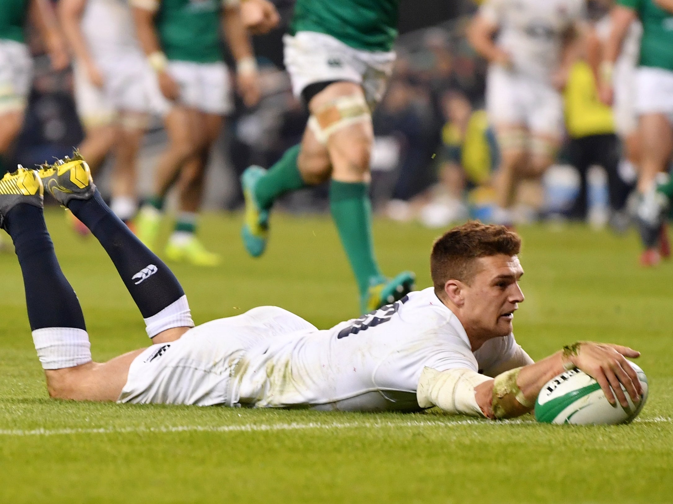 Another standout performance from the Exeter Chiefs centre. Finished his try well with a simple sidestep inside Guirado to seal the bonus point, and part of the kicking unit that kept France pinned back.