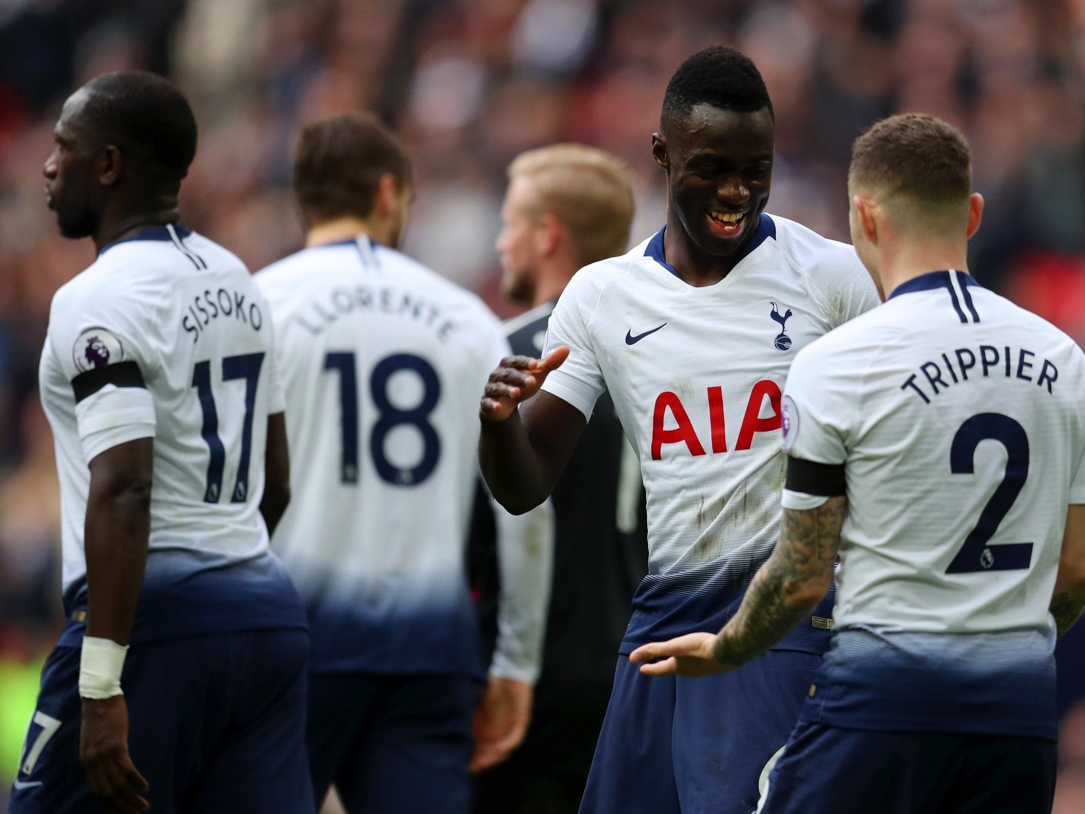 Tottenham kept their title hopes alive