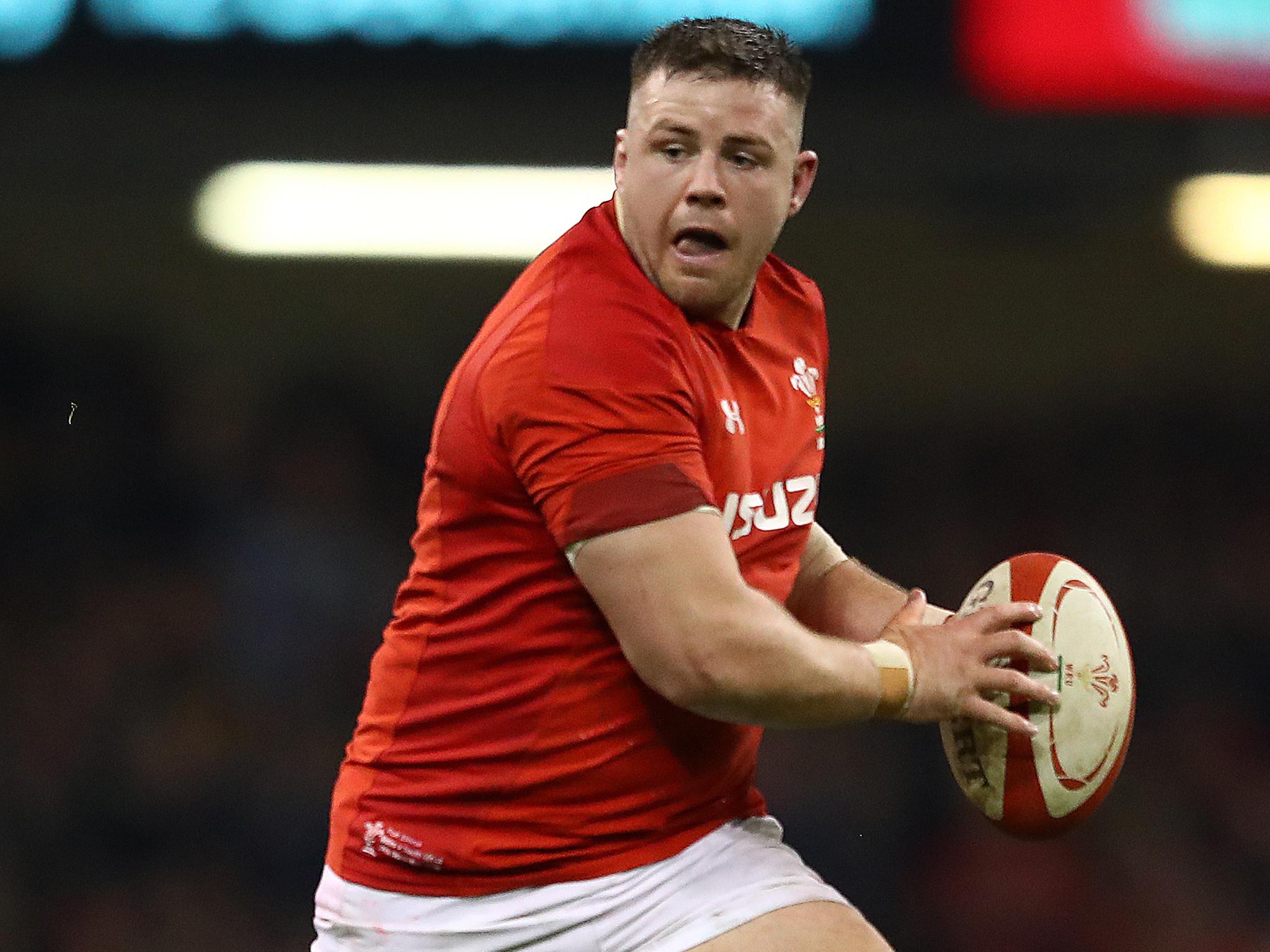 Penalised in the first scrum for collapsing that gave Farrell three points, but made a good recovery thereafter.