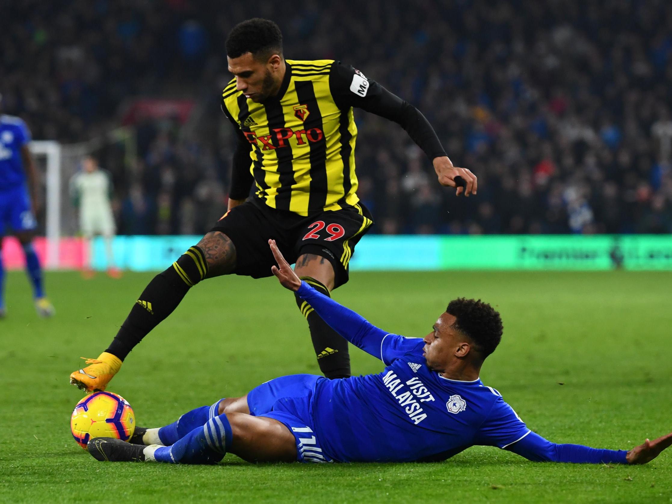 Josh Murphy puts in a challenge on Etienne Capoue