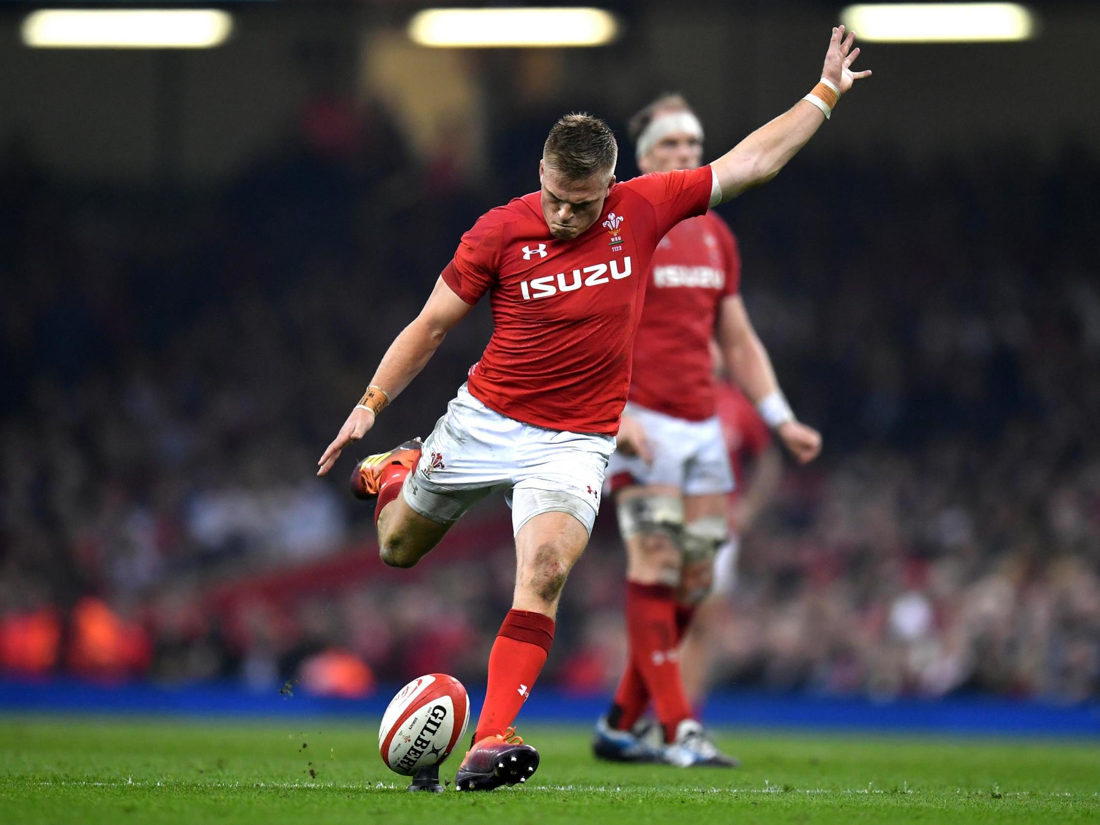 Gareth Anscombe's kicks helped keep Wales in the game