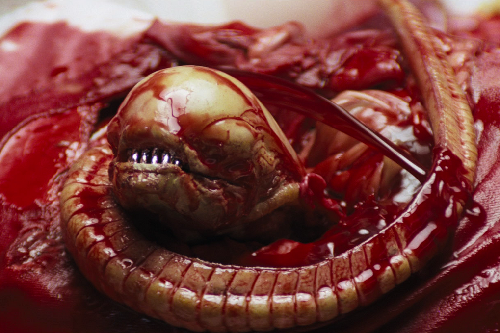 The chestburster scene came as much a surprise to the cast as it did to audiences