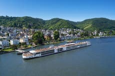 Ban on river cruising lifted by Foreign Office