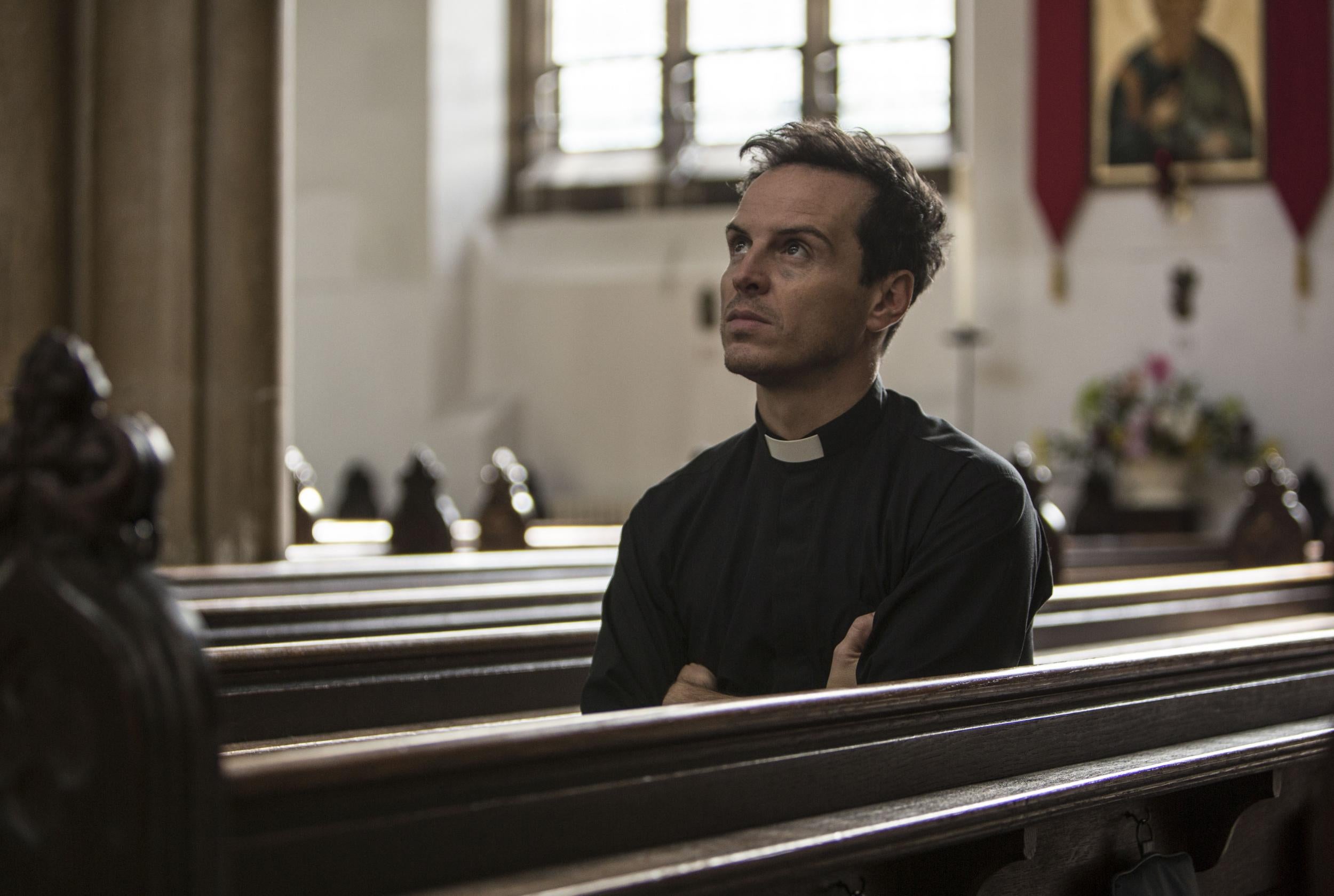 Andrew Scott as a sweary priest in ‘Fleabag’