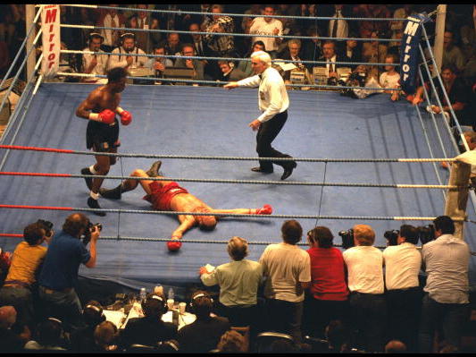 Nigel Benn floors Louis Gent at the Royal Albert Hall in 1993