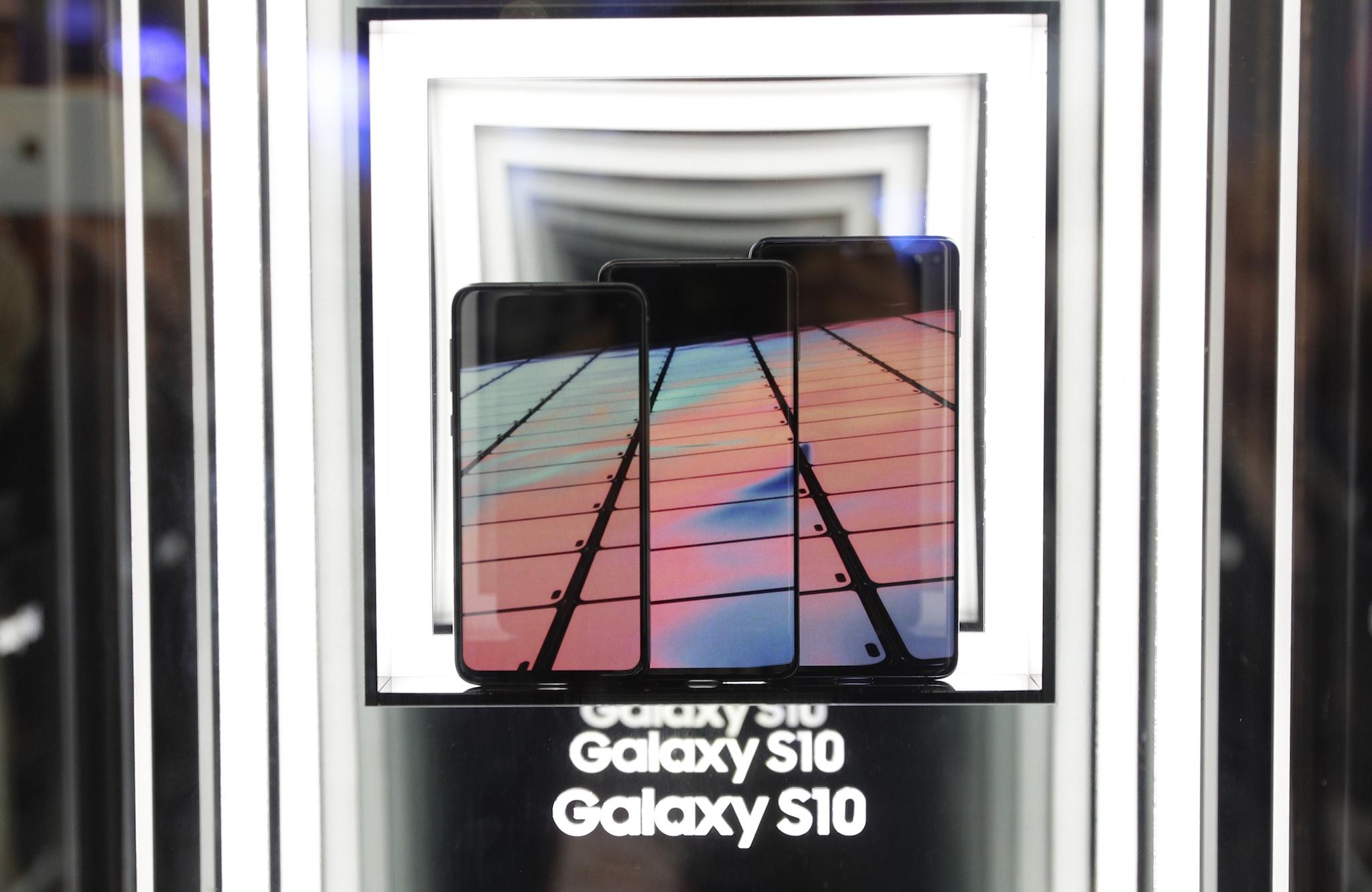 The new Samsung Galaxy S10 is displayed during the Mobile World Congress wireless show, in Barcelona