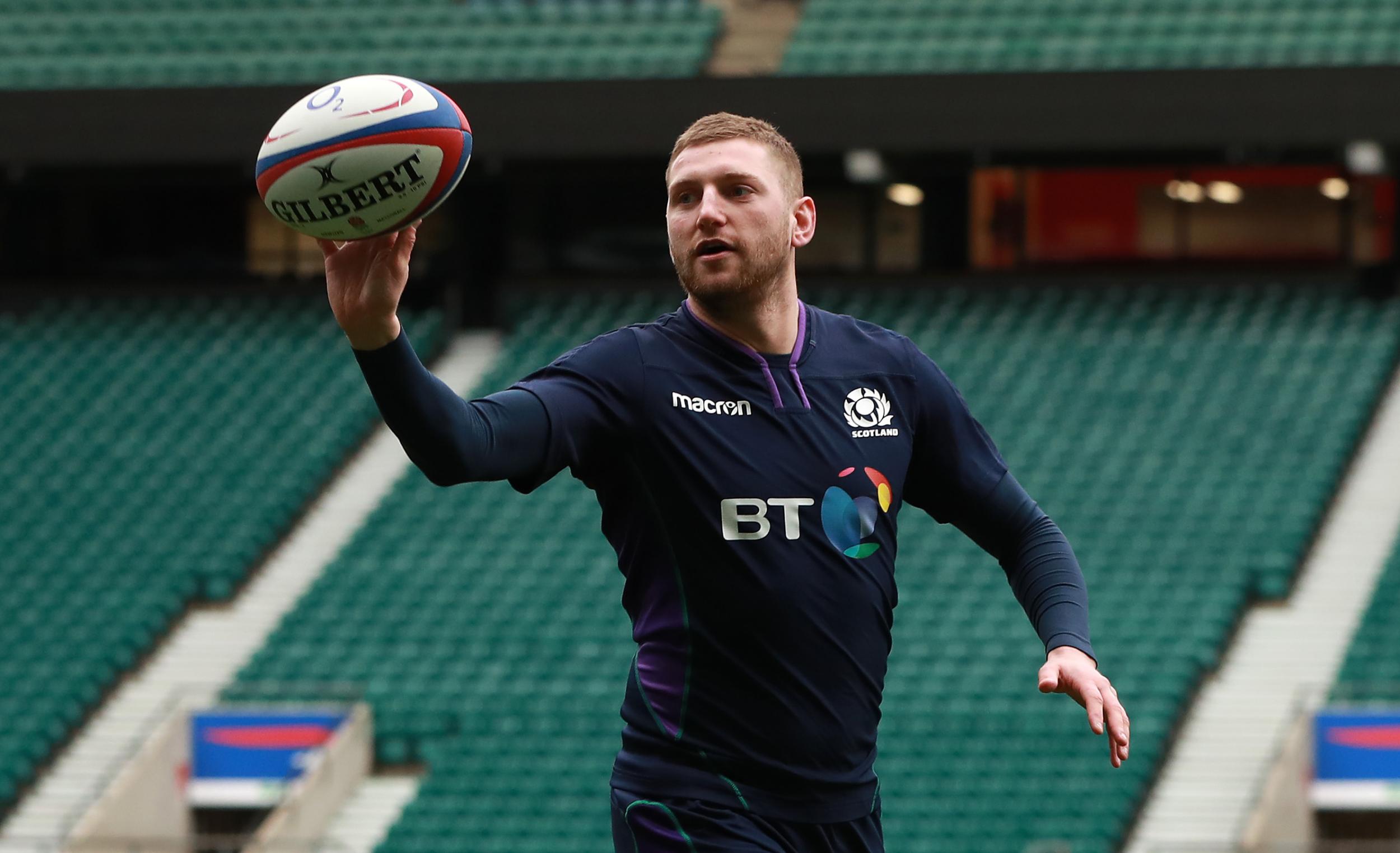Finn Russell pulled the strings as Scotland cruised to victory