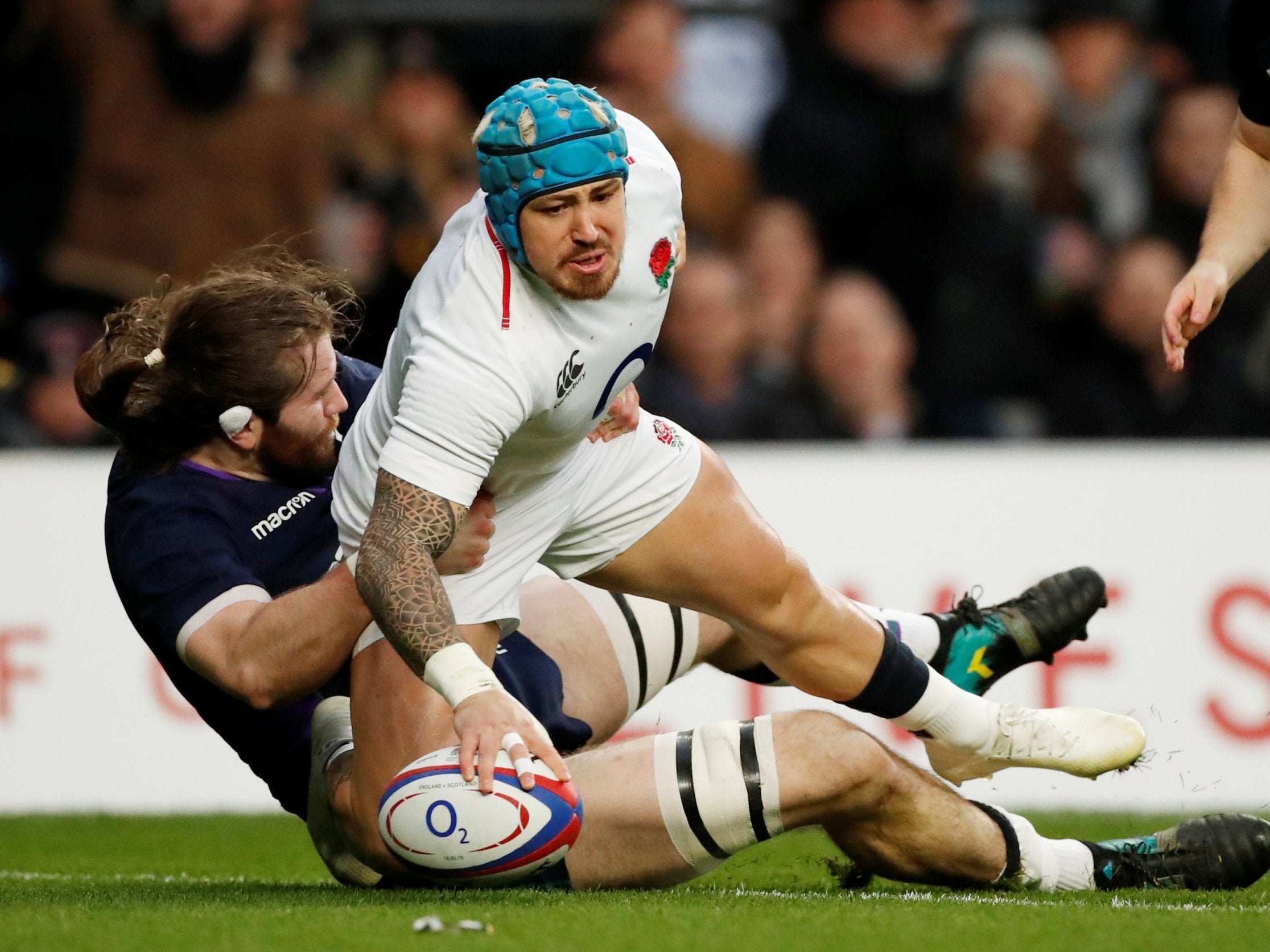 England's Jack Nowell scores their first try