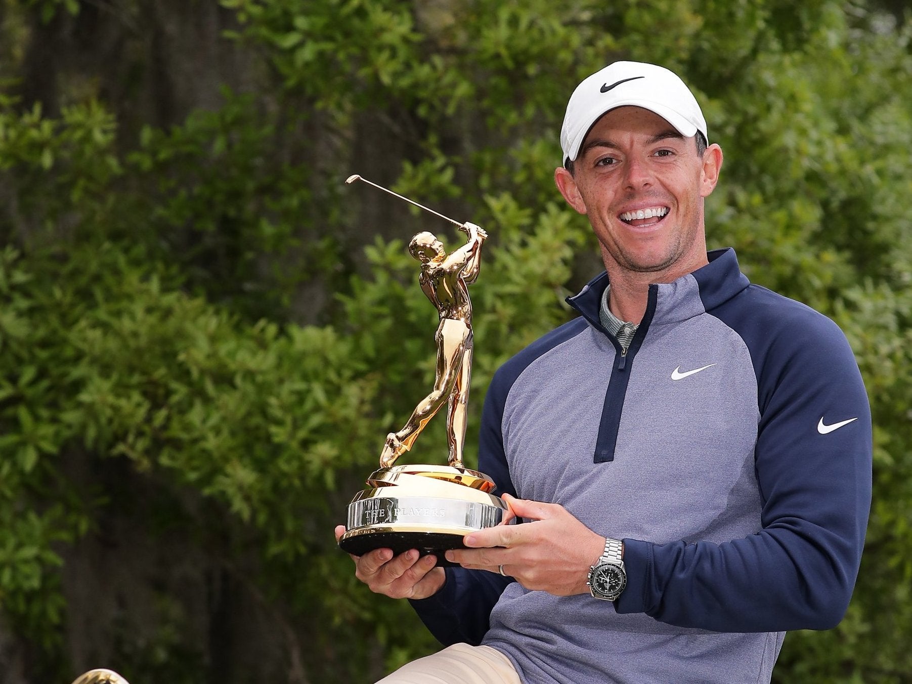 Rory McIlroy poses with The Players championship