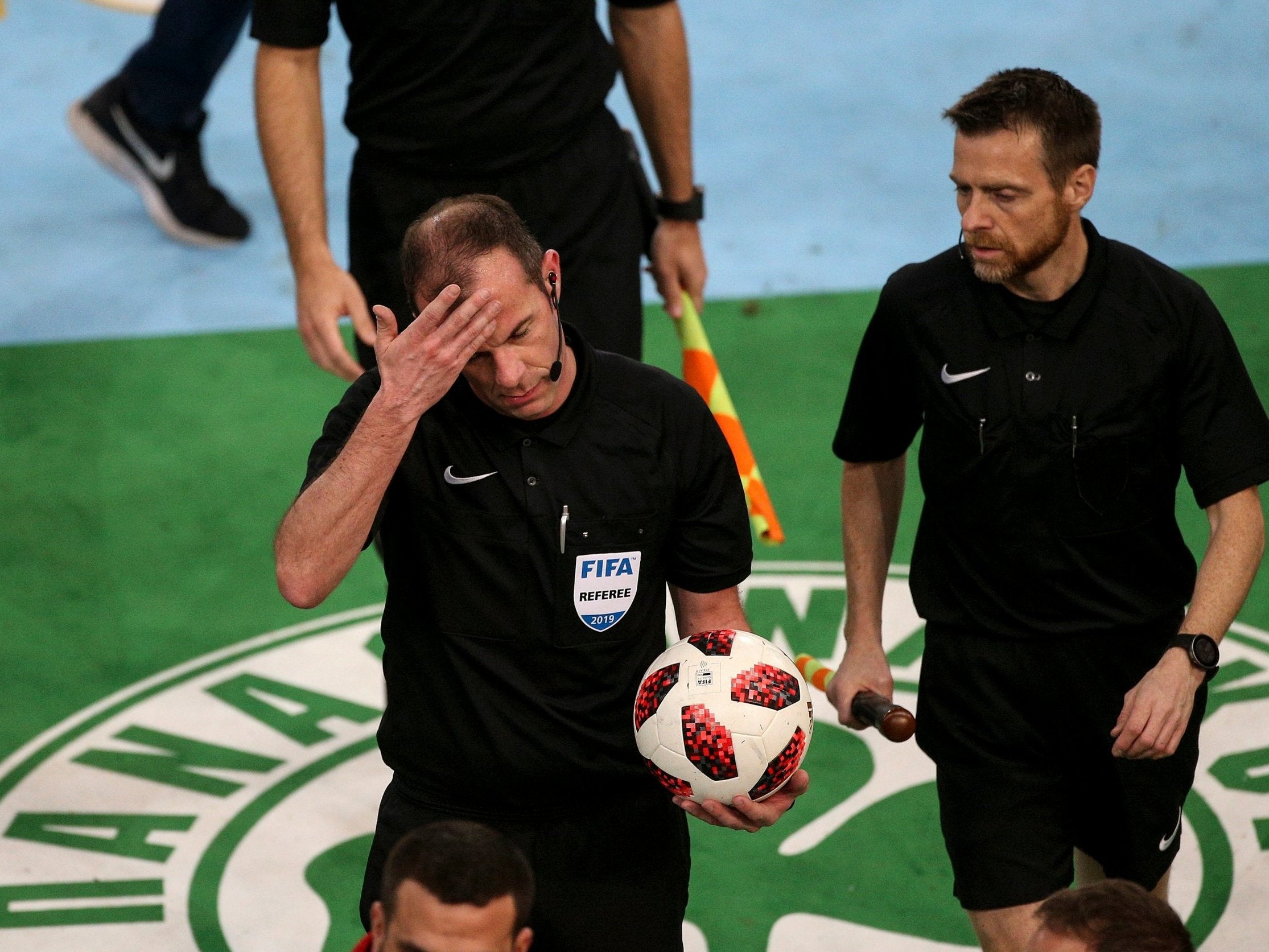 Referee Marco Fritz called the game off