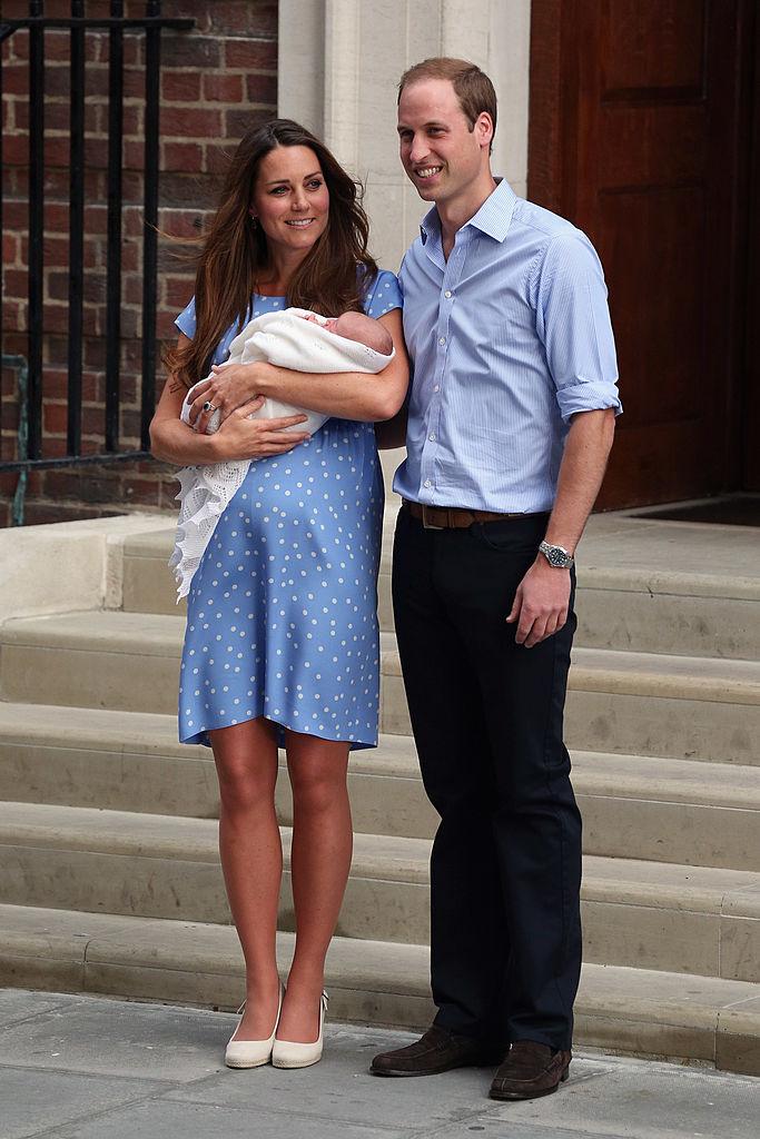 On 11 July 2013, Prince William and Kate Middleton welcomed their first-born child, Prince George Alexander Louis, weighing 8lbs 6oz.
Just like Charles and Diana, the couple introduced the baby to the world outside the Lindo Wing the next day.
Prince George was swaddled in a white G.H. Hurt & Son soft wool baby shawl, continuing the royal family's 70-year tradition.
For her first photo as a new mother, Katie wore a blue polka dot dress by Jenny Packham with a pair of nude wedges.