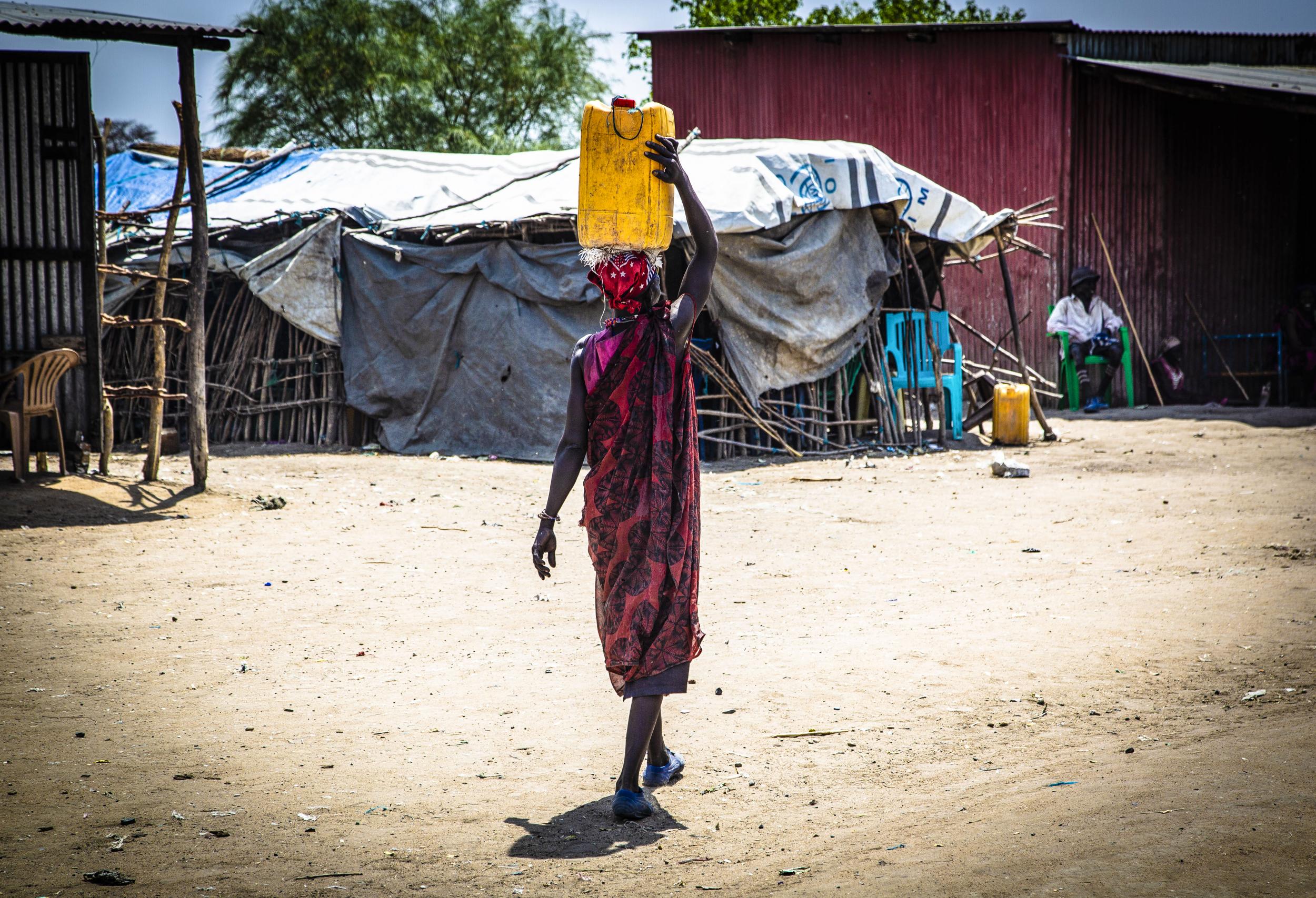 Women walk an exhausting eight hours to fetch water