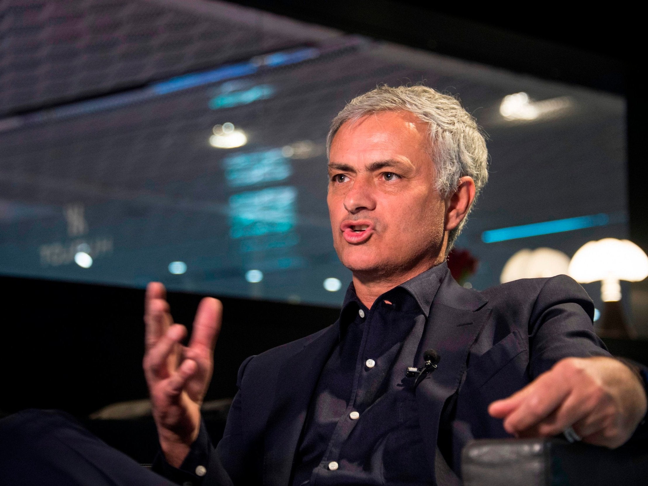 Jose Mourinho wants to return to management