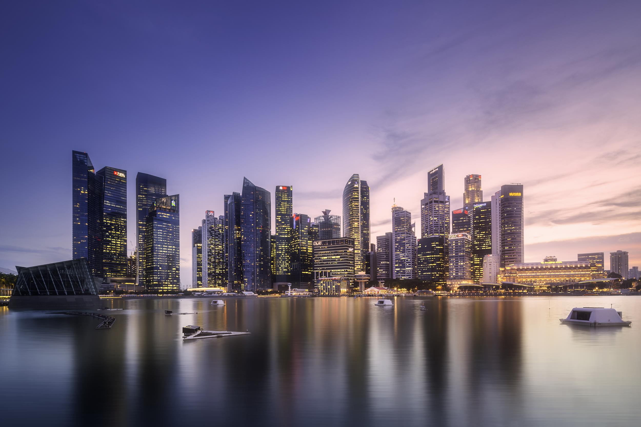 In addition to the racing, Singapore offers plenty to keep visitors entertained