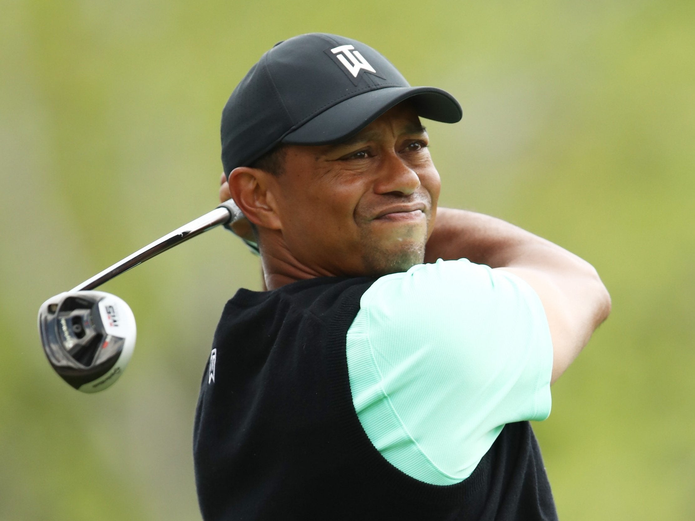 Tiger Woods must win on Friday against Patrick Cantlay and hope for other results to go his way