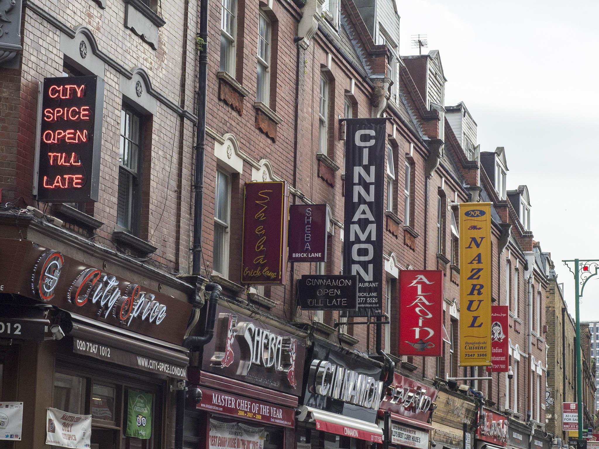 Brick Lane is famed as being one of the largest concentrations of Bangladeshis in the UK and used to house around 50 Bangladeshi run curry houses