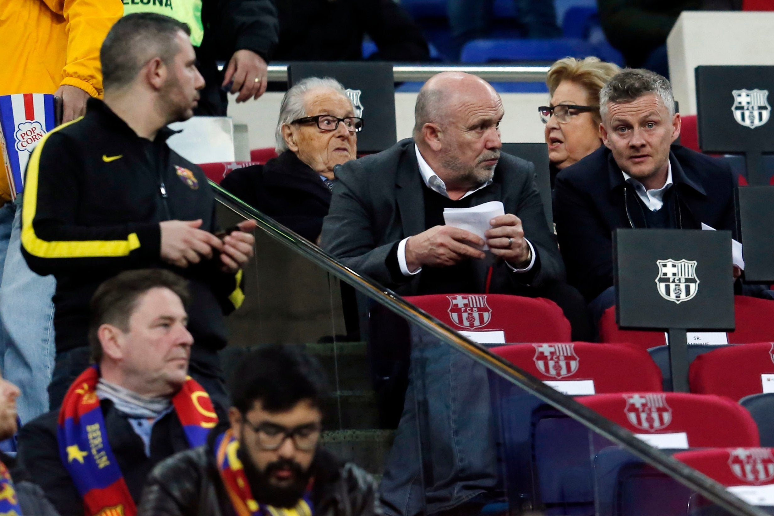 Ole Gunnar Solskjaer takes note as Barcelona beat Atletico Madrid (AFP/Getty )