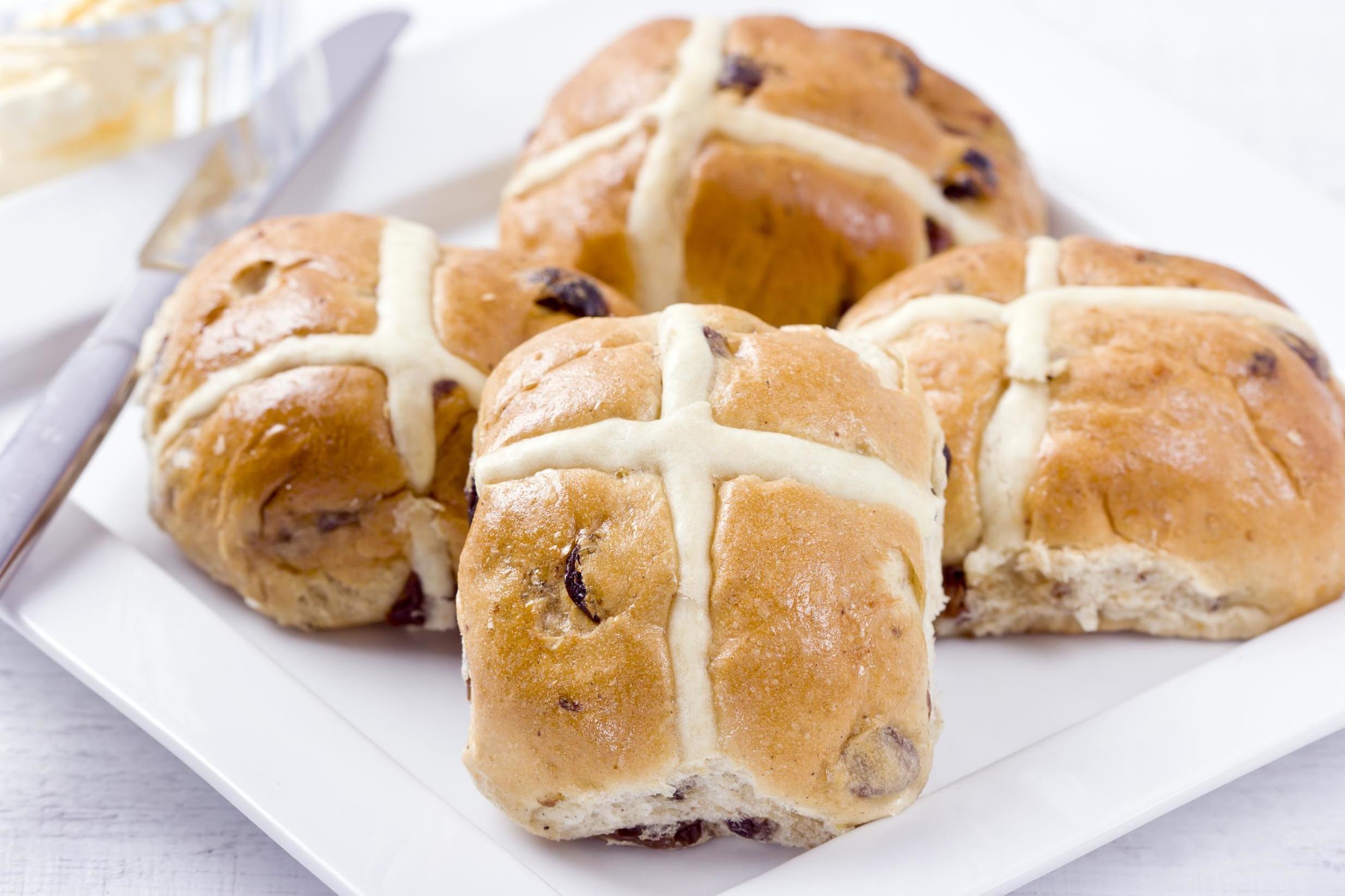 Vegan hot cross buns arrive at Marks & Spencer (Stock)