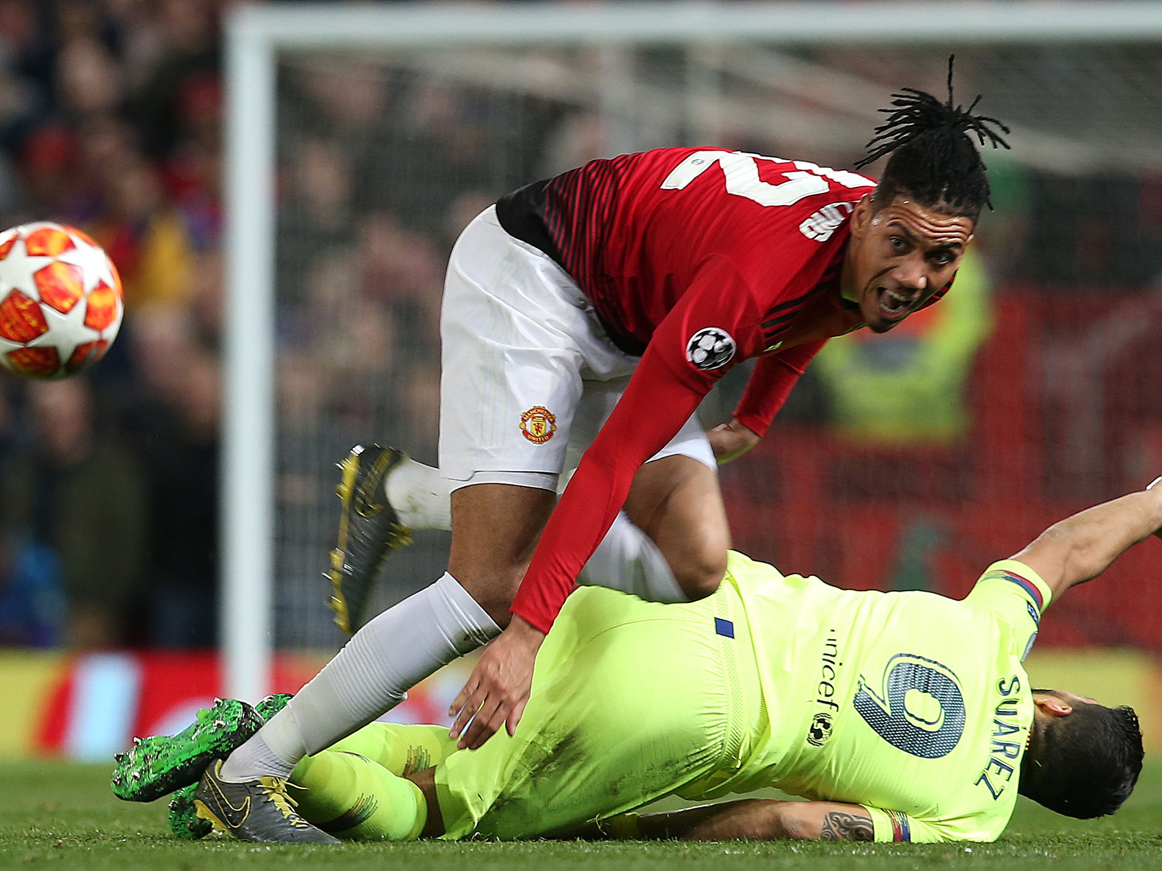 Chris Smalling believes Manchester United shut down Barcelona at Old Trafford